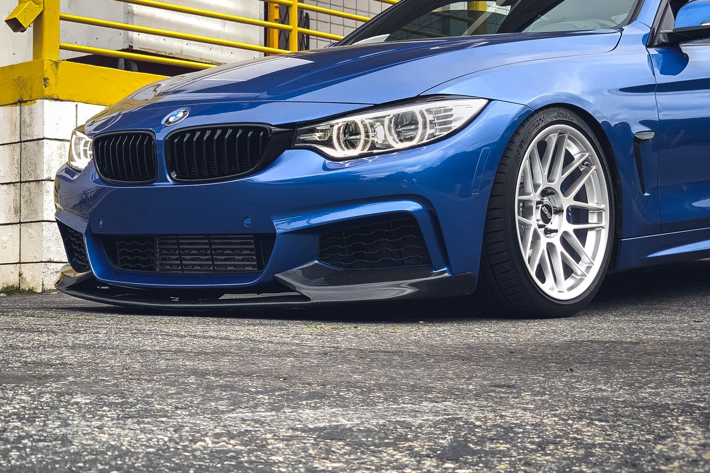 BMW F32 Coupe 4 Series with 19