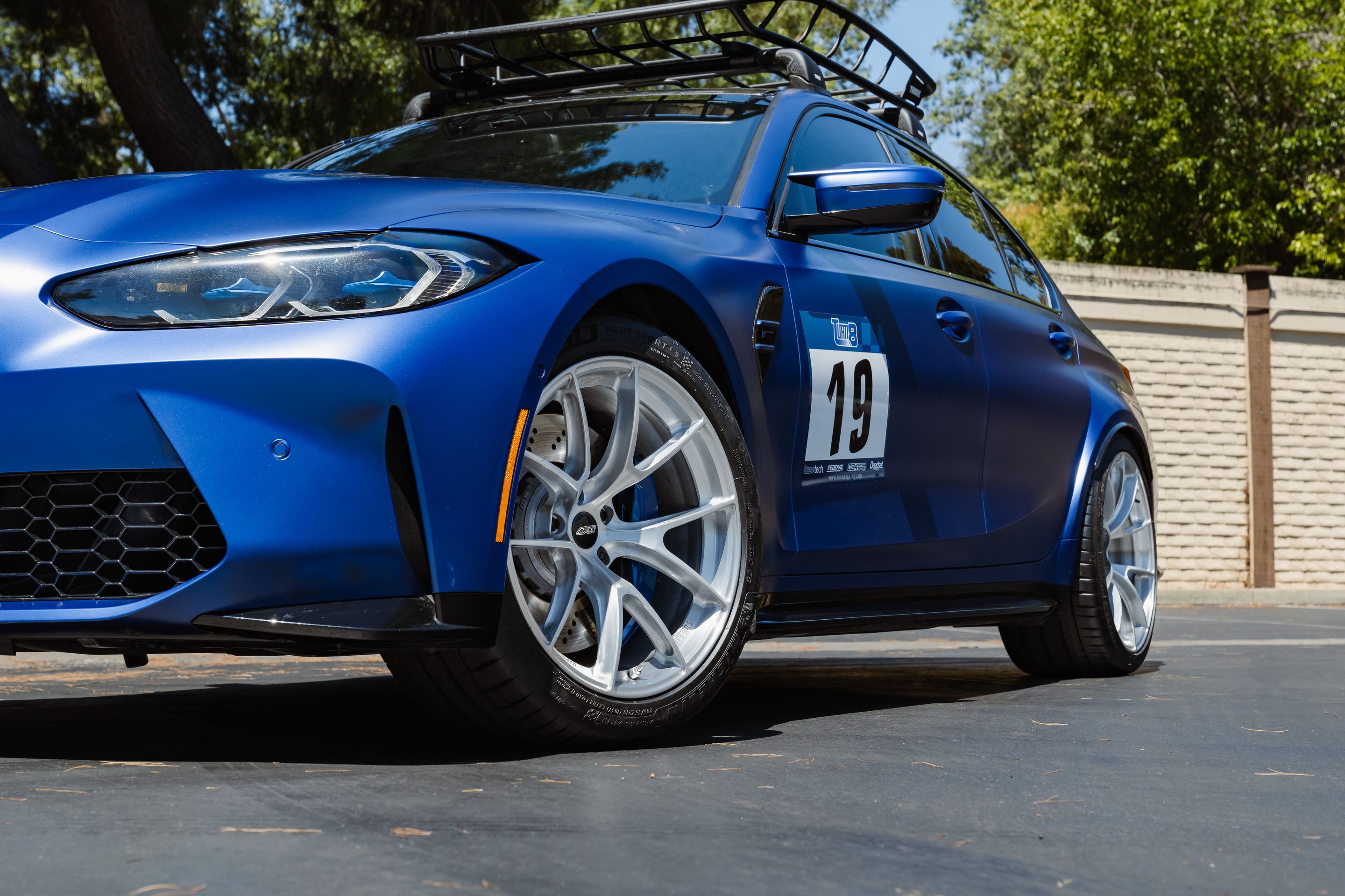 Blue BMW G80 M3 with 19"/20" VS-5RS Apex wheels in Brushed Clear