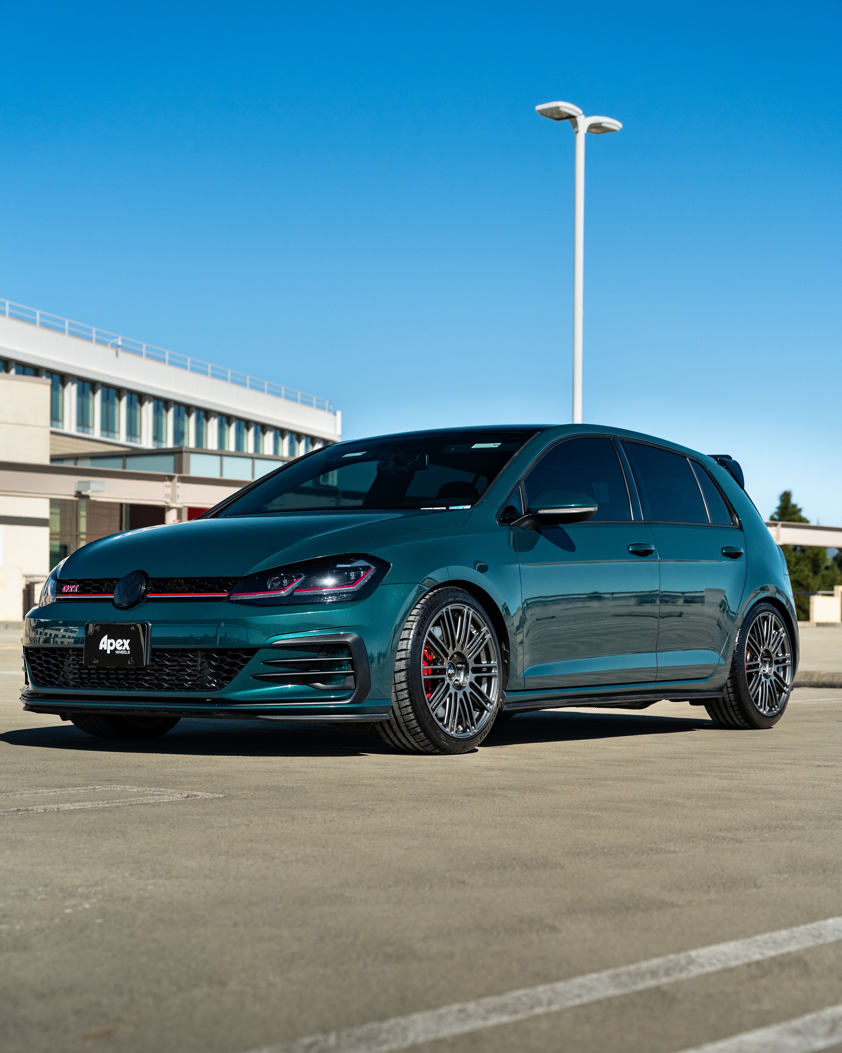 Green VW MK7 GTI with 18" TC-10RT Apex wheels in Anthracite