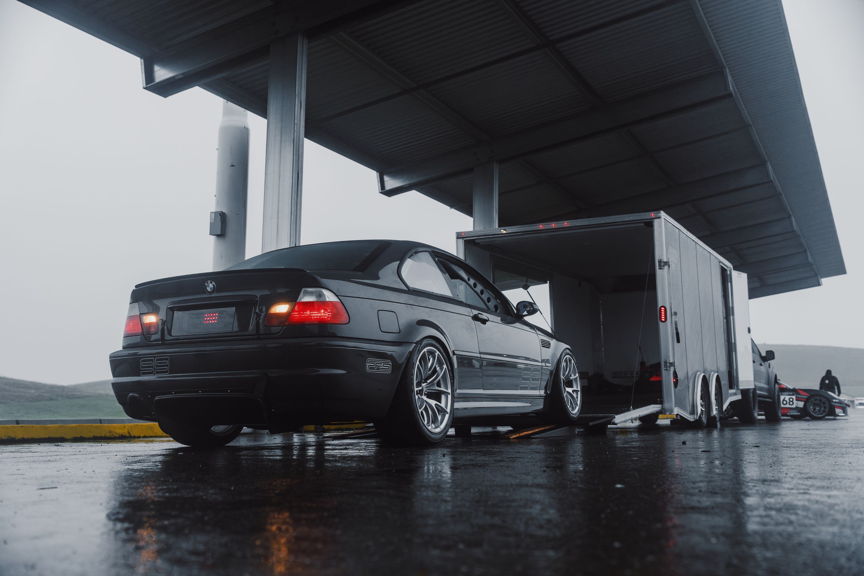 Grey BMW E46 M3 with 18" VS-5RE Apex wheels in Race Silver