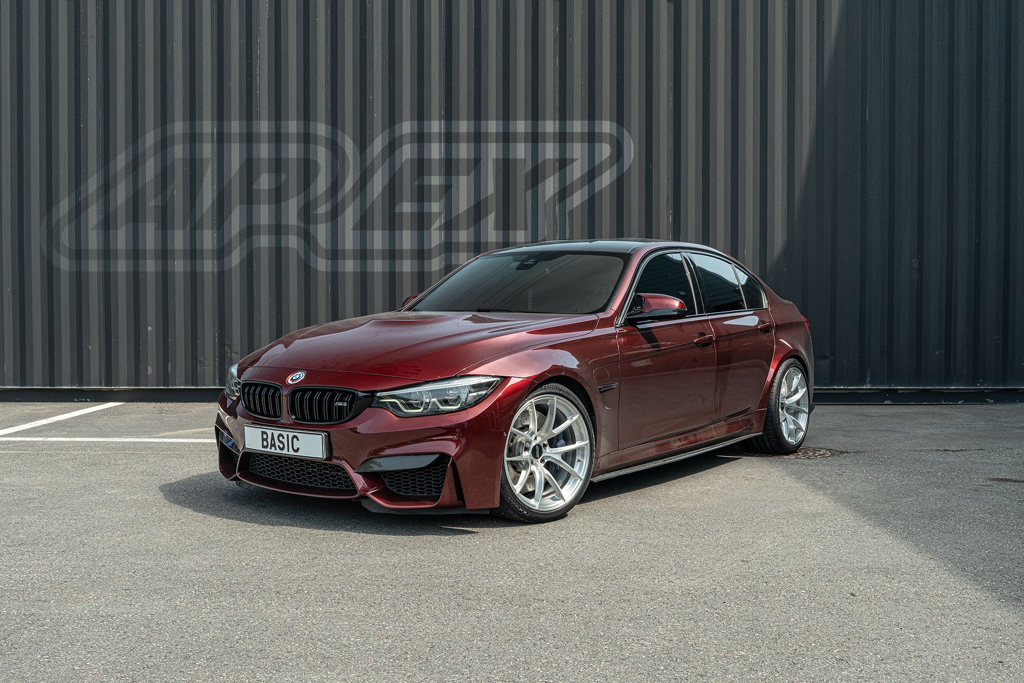 Red BMW F80 M3 with 19" VS-5RS Apex wheels in Brushed Clear