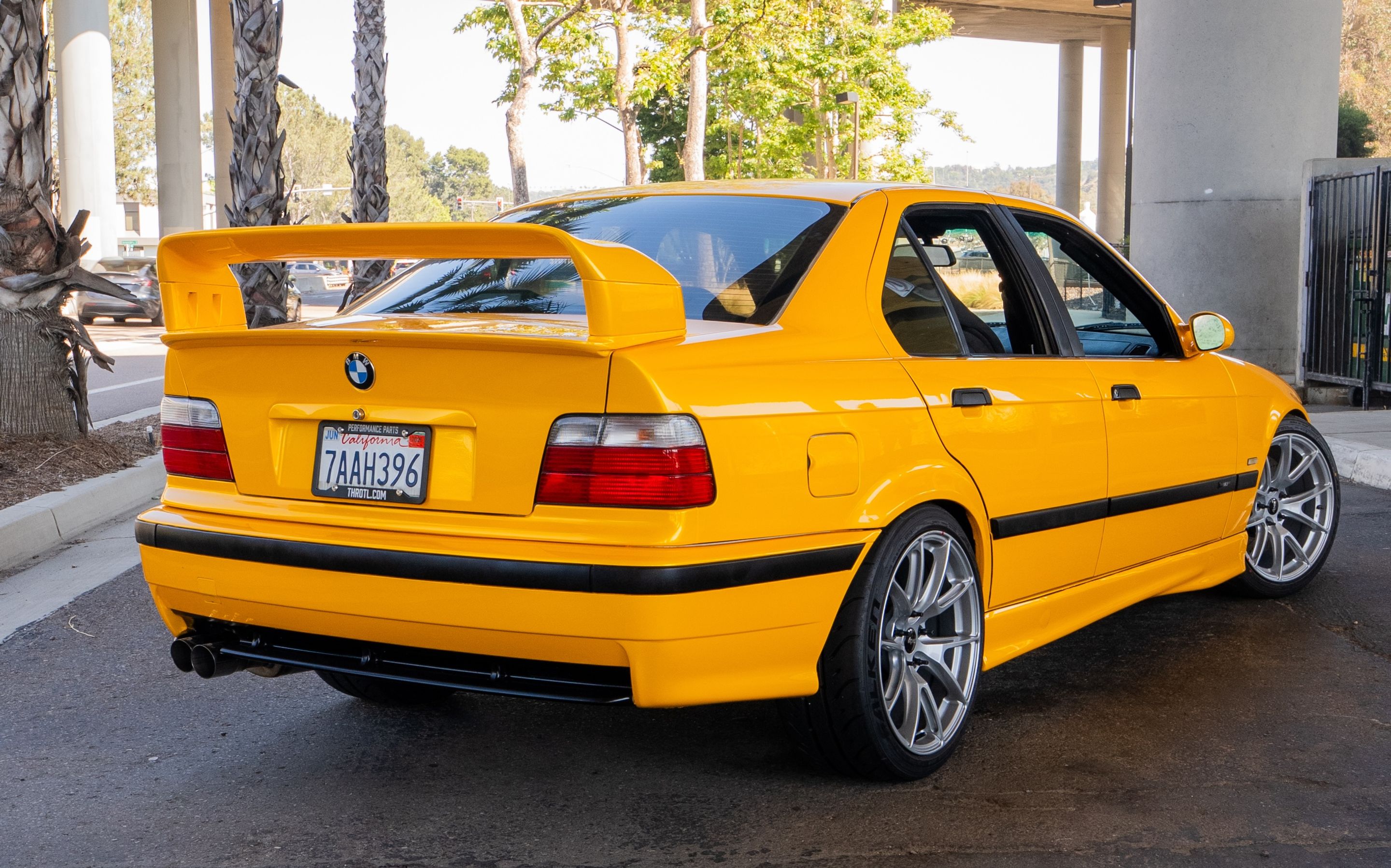 Yellow BMW E36 M3 with 18" VS-5 Apex wheels in Race Silver