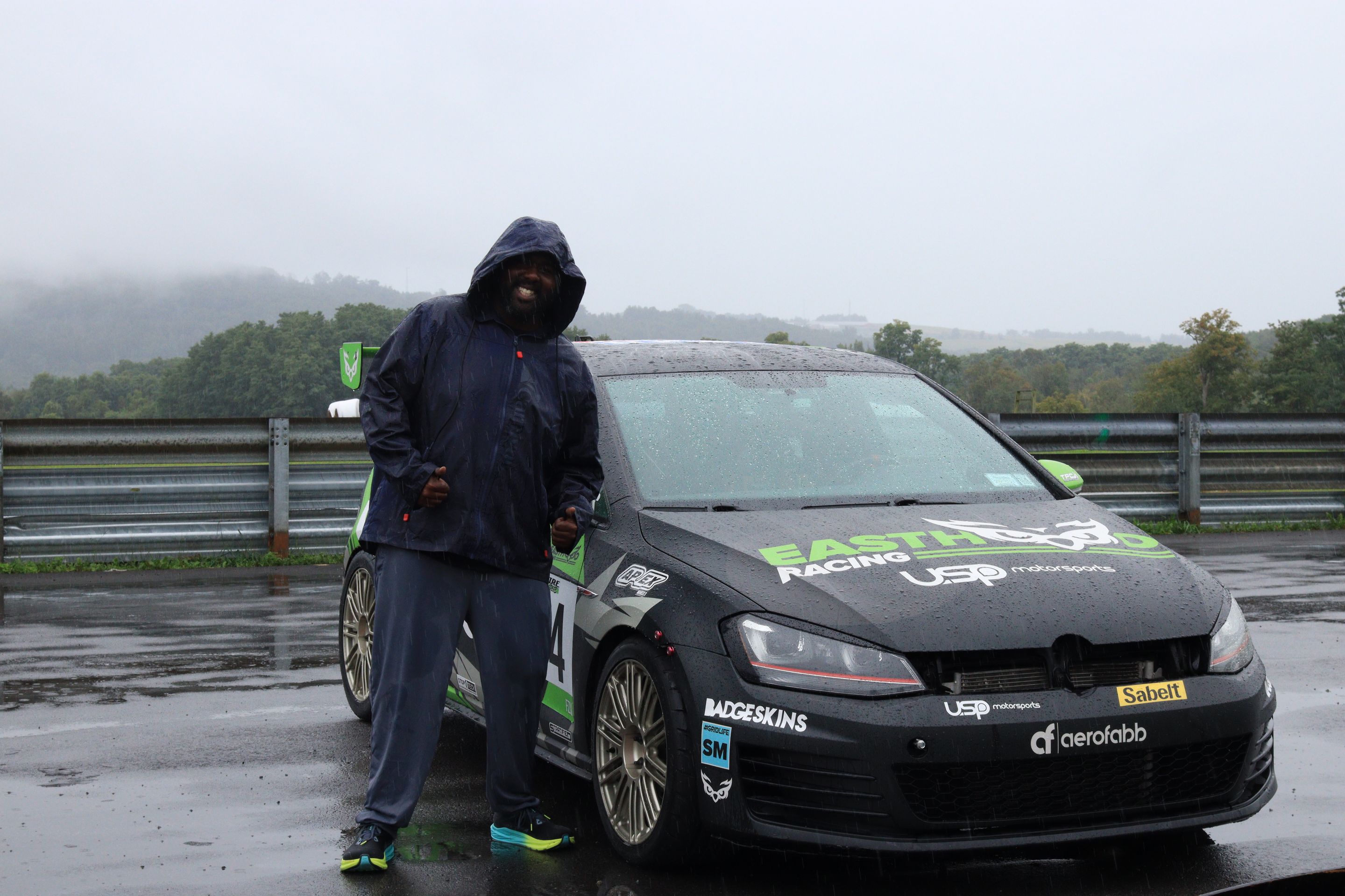 Race Livery VW MK7 GTI with 18" TC-10RT Apex wheels in Motorsport Gold