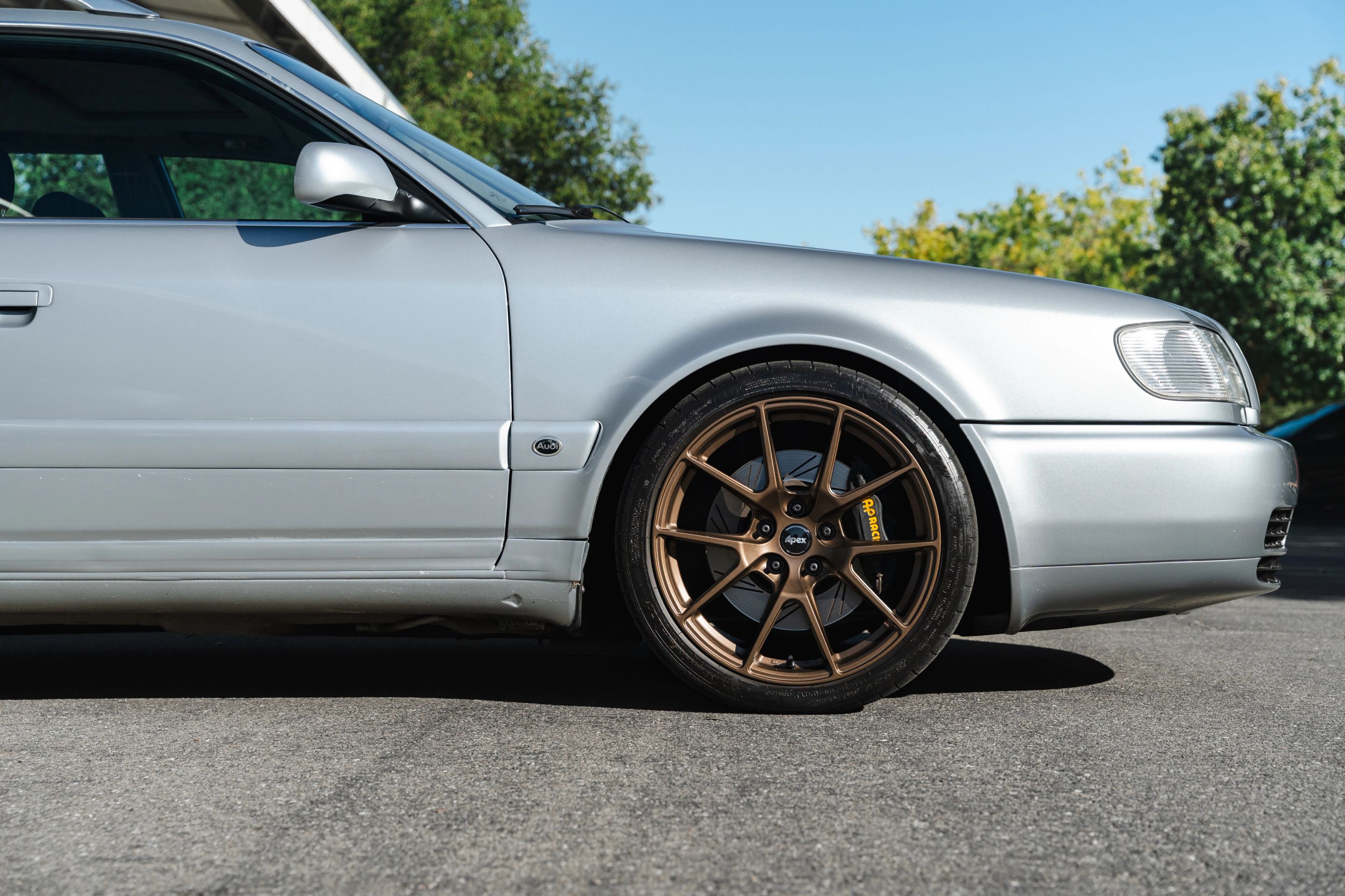 Silver Audi C4 S6 Avant/Wagon with 18" VS-5 Apex wheels in Satin Bronze