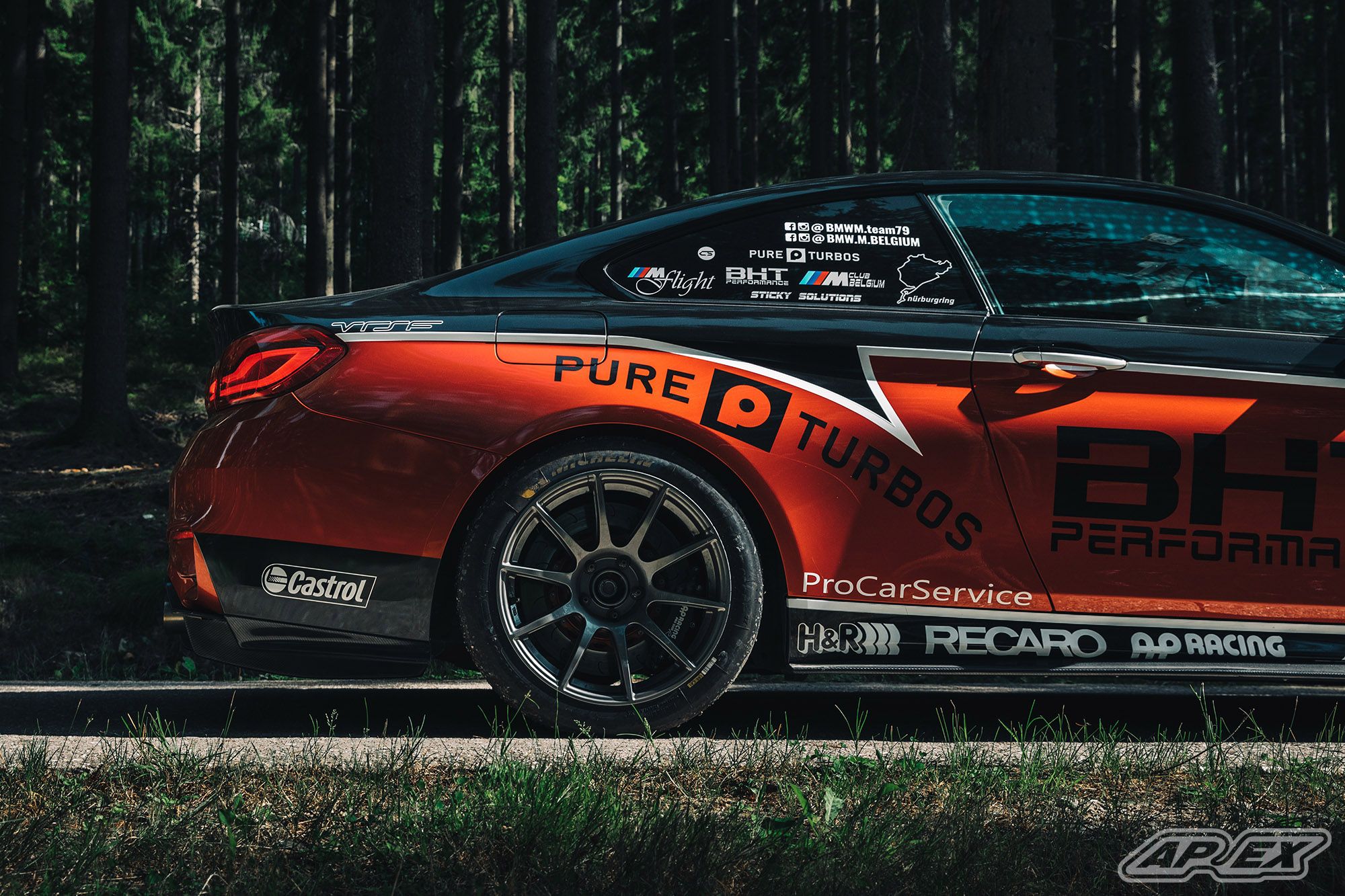 Orange BMW F82 Coupe M4 with 18" SM-10 Apex wheels in Anthracite