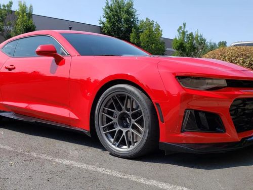 Red Chevrolet Camaro - ARC-8 in Anthracite