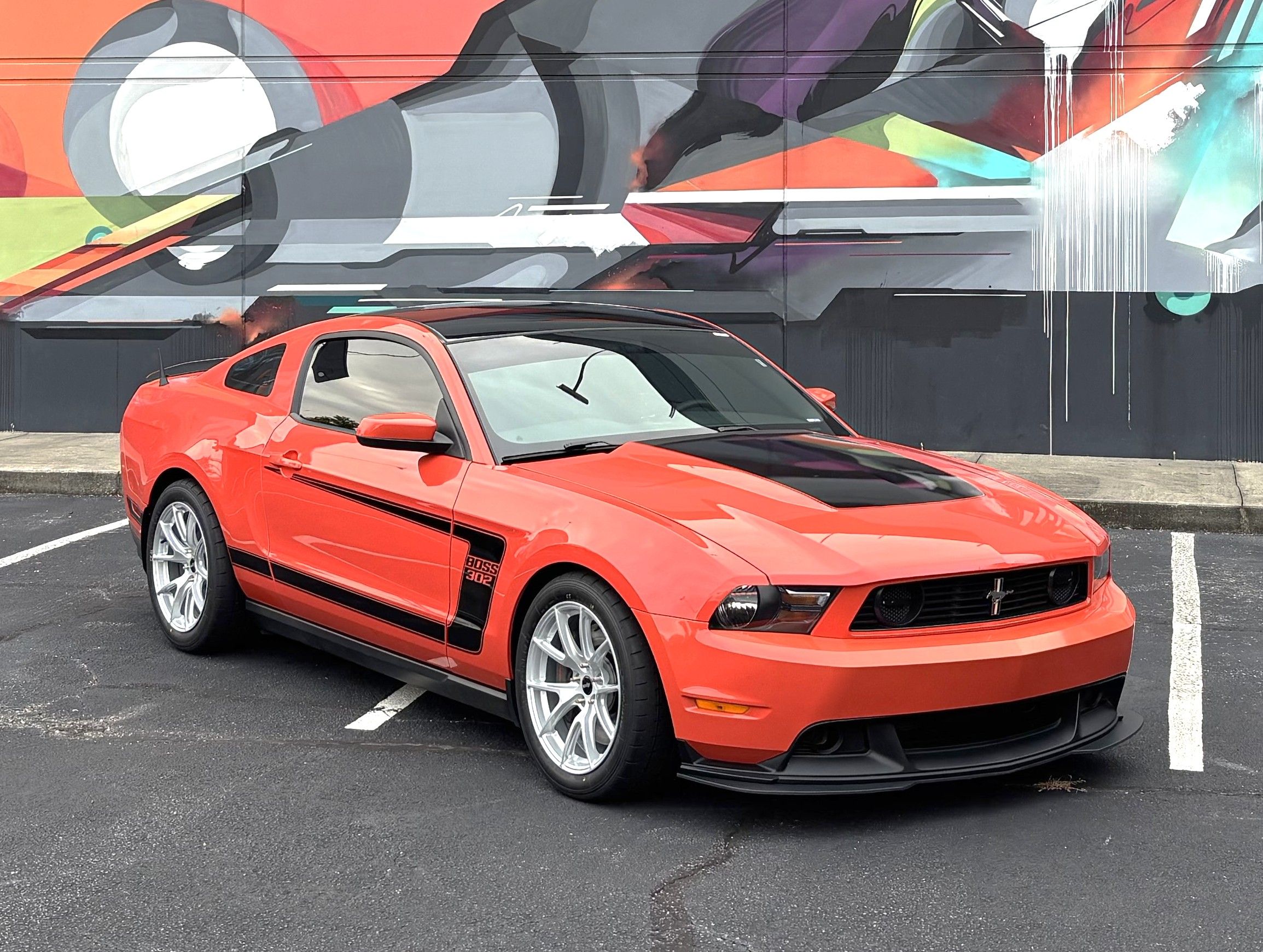 Red Ford S197 Mustang Boss 302 with 18" VS-5 Apex wheels in Race Silver