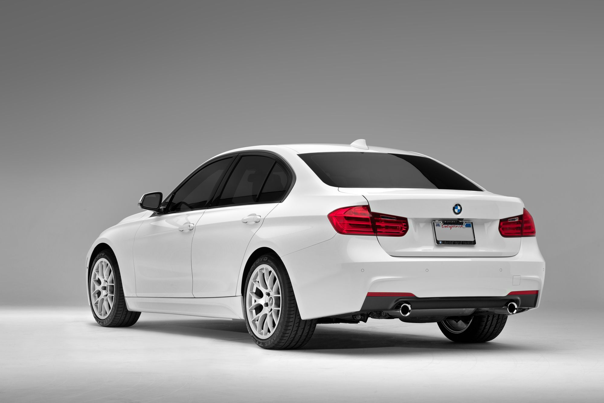 BMW F30 Sedan 3 Series with 18