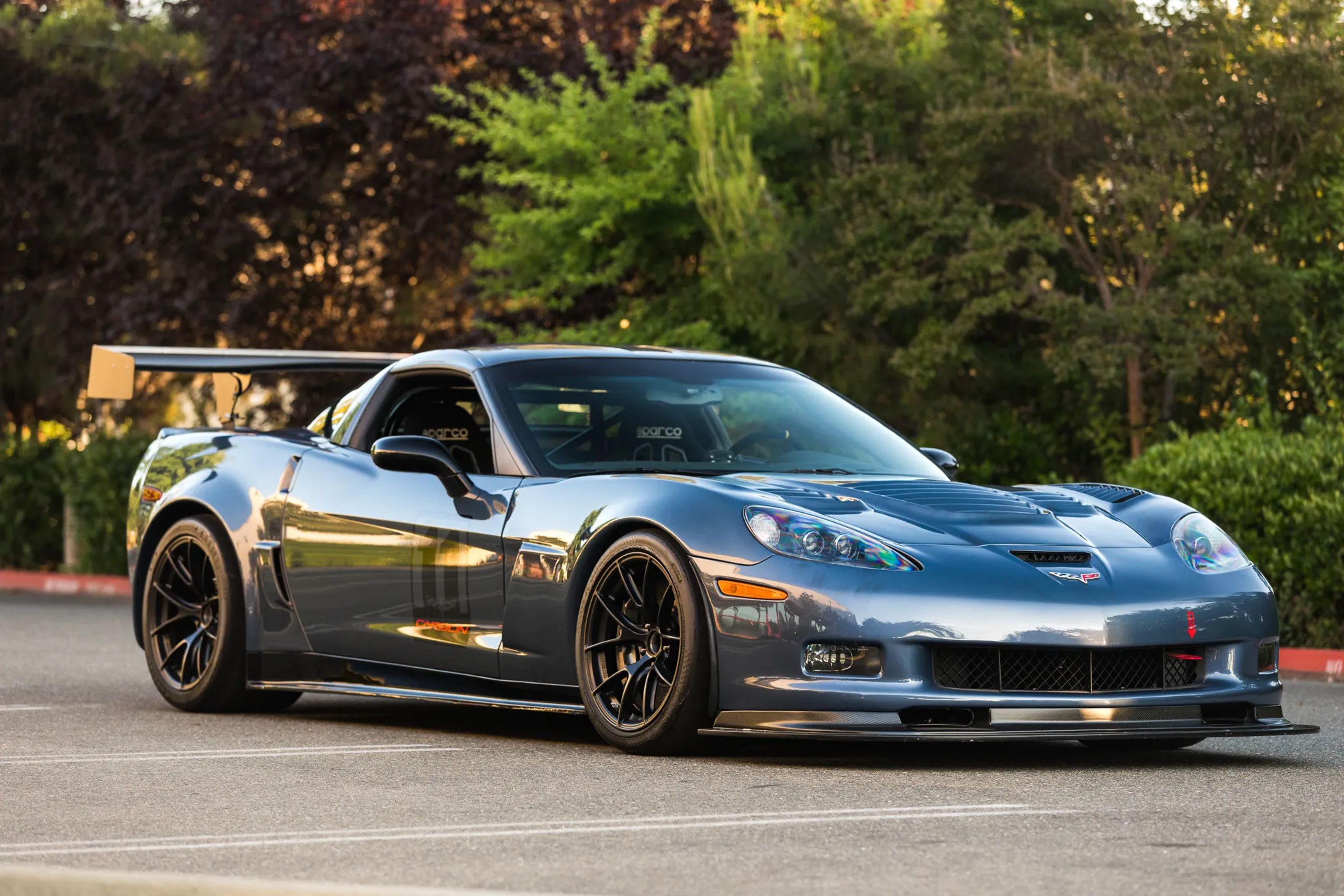 Blue Chevrolet C6 Corvette Z06 with 18" VS-5RS Apex wheels in Satin Black
