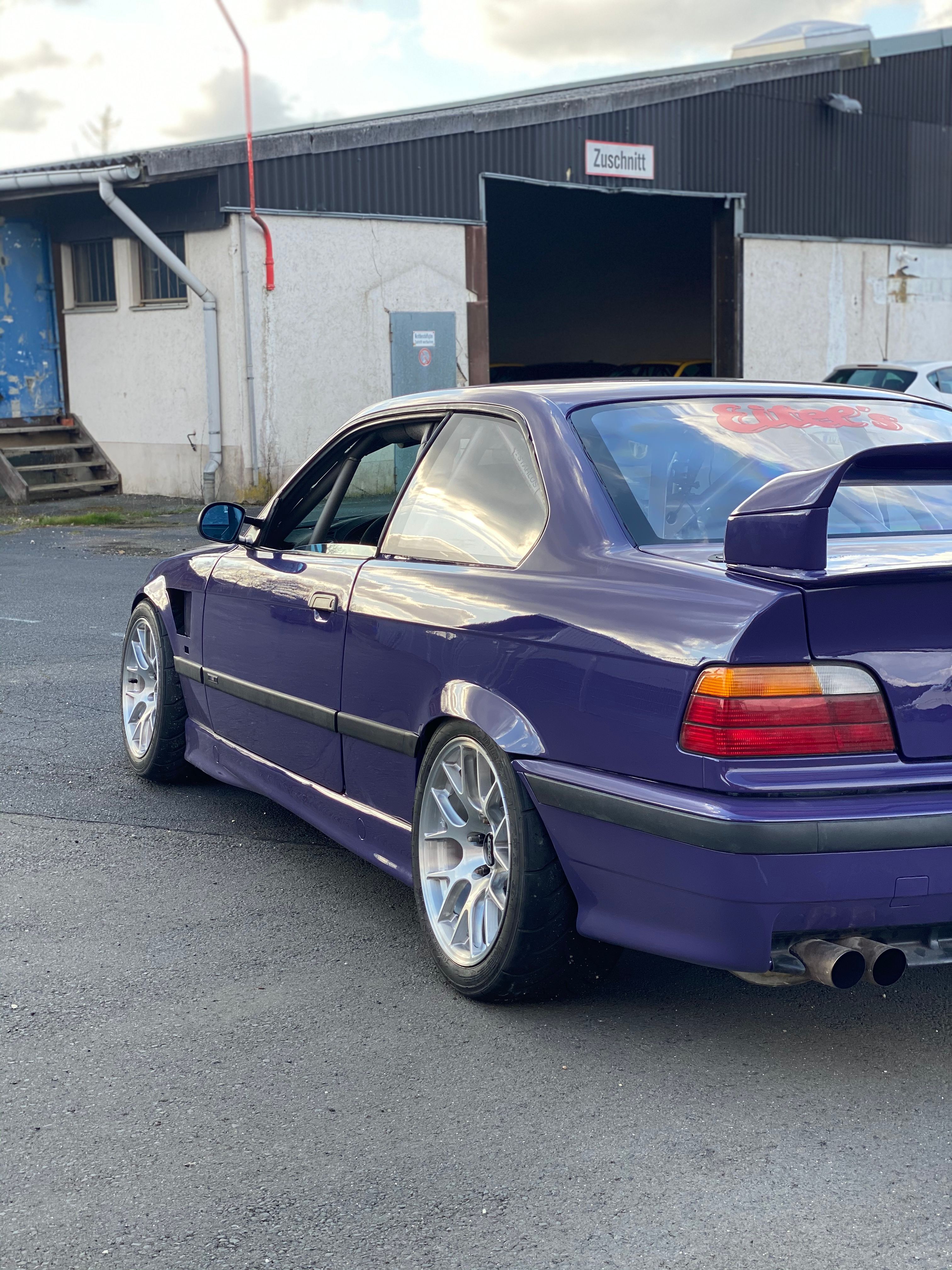 BMW E36 M3 with 17