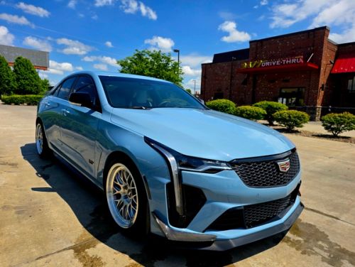 Blue Cadillac CT4-V Blackwing - ML-10RT in Machined Lip Brushed Clear