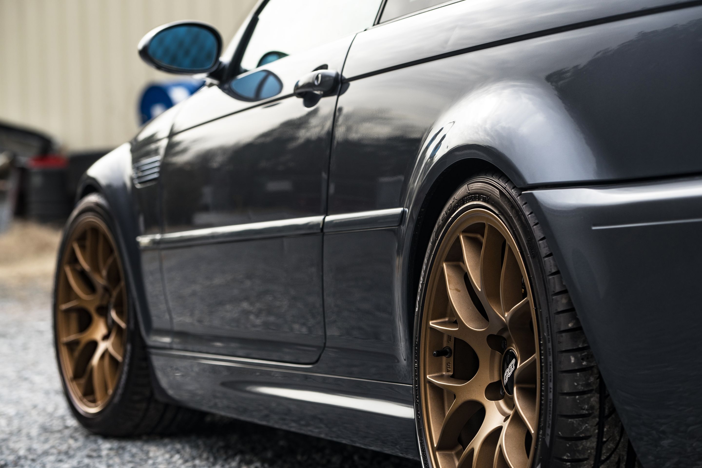 Grey BMW E46 M3 with 18" EC-7 Apex wheels in Satin Bronze