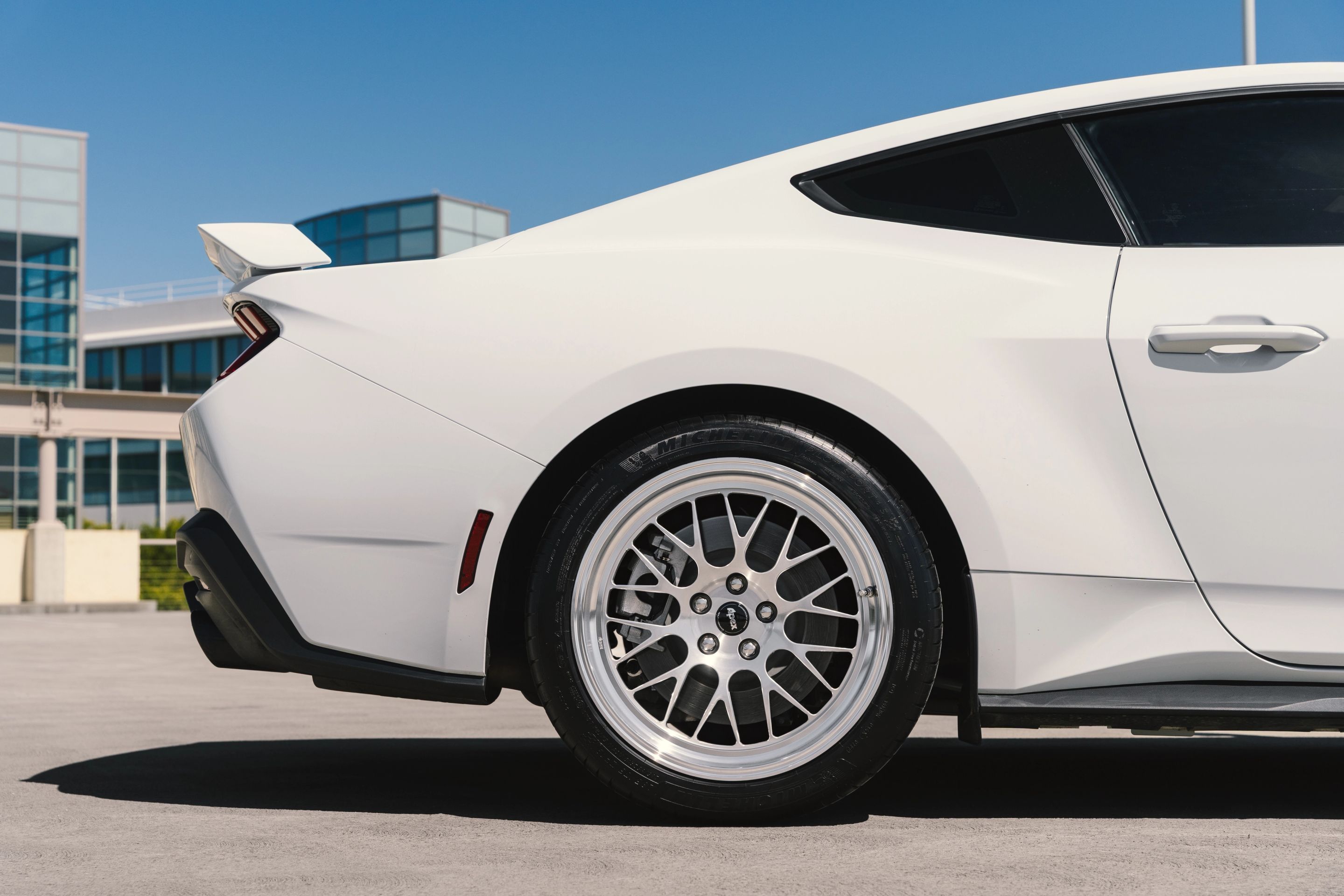 White Ford S650 Mustang GT with 19" ML-10RT Apex wheels in Machined Lip Brushed Clear