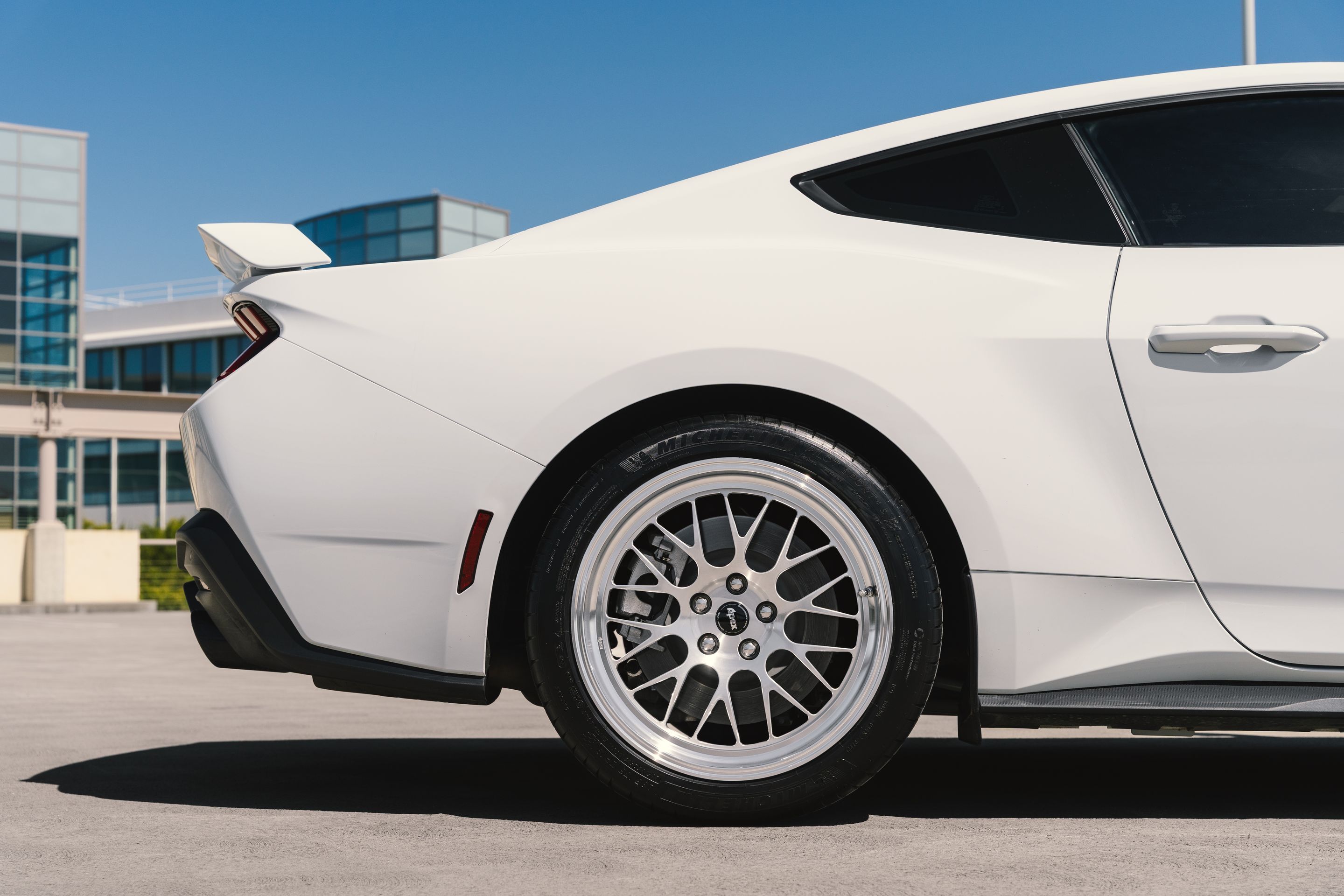 White Ford S650 Mustang GT with 19" ML-10RT Apex wheels in Machined Lip Brushed Clear