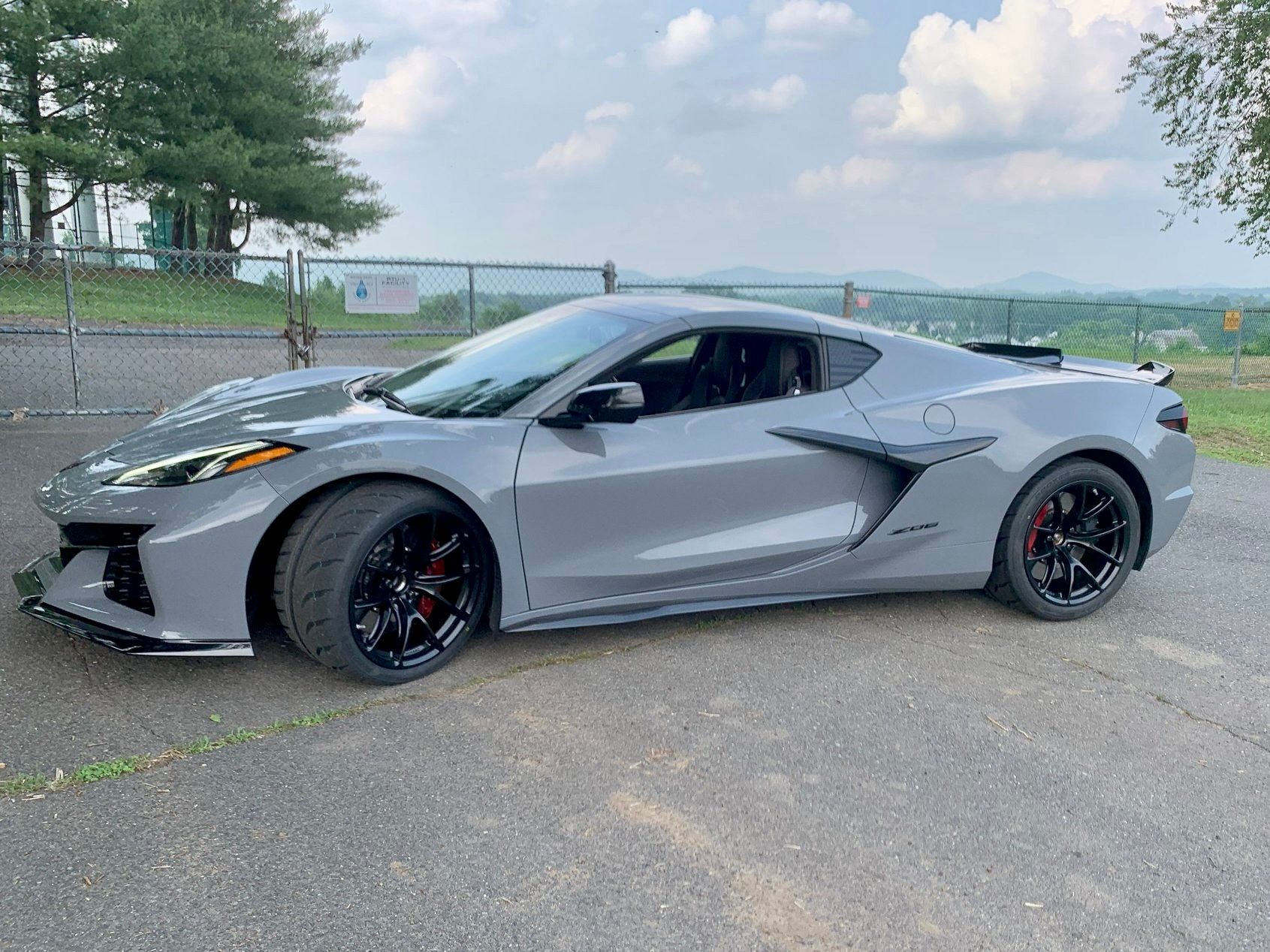Chevrolet C8 Corvette Z06 with 19