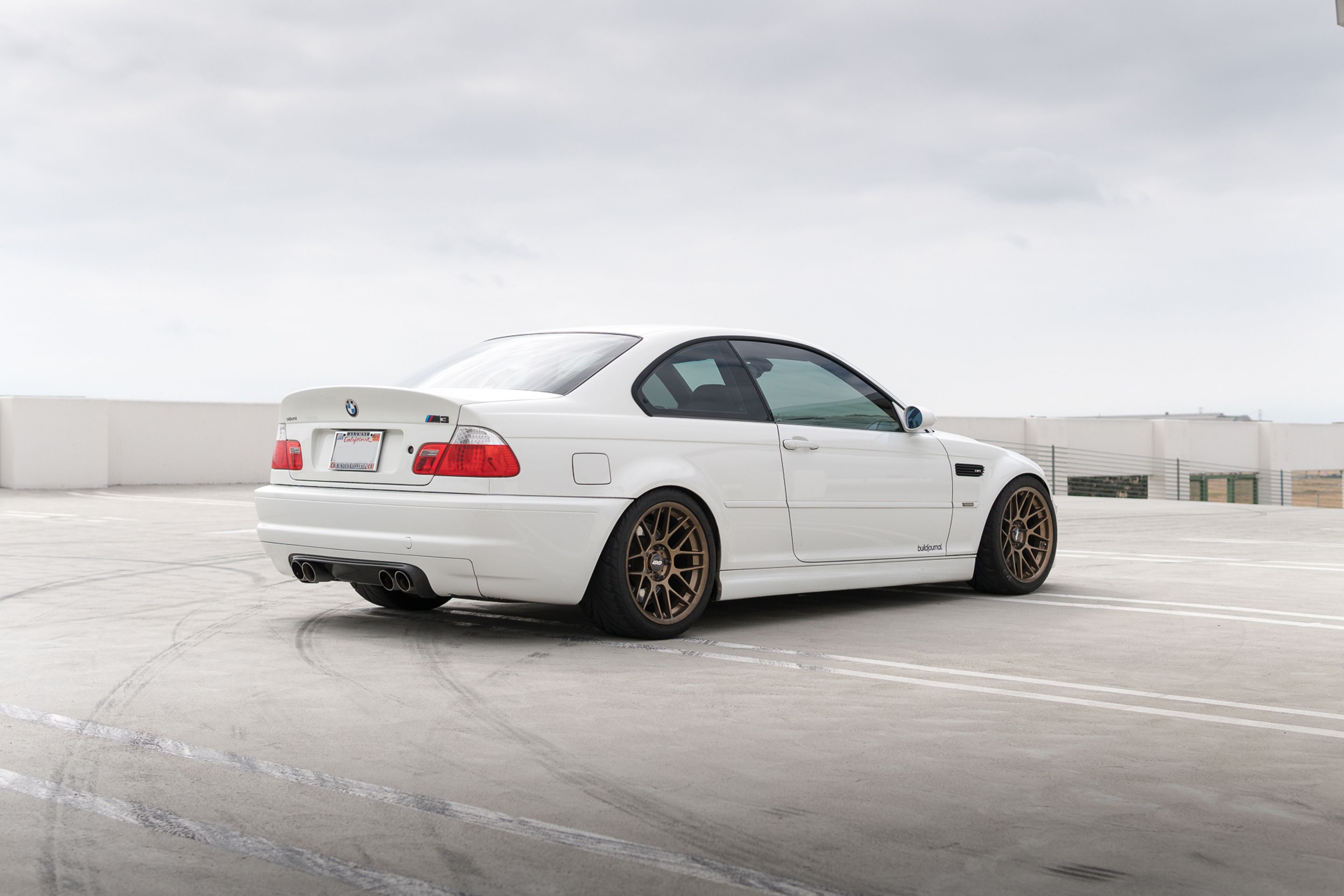 White BMW E46 M3 with 18" ARC-8 Apex wheels in Satin Bronze