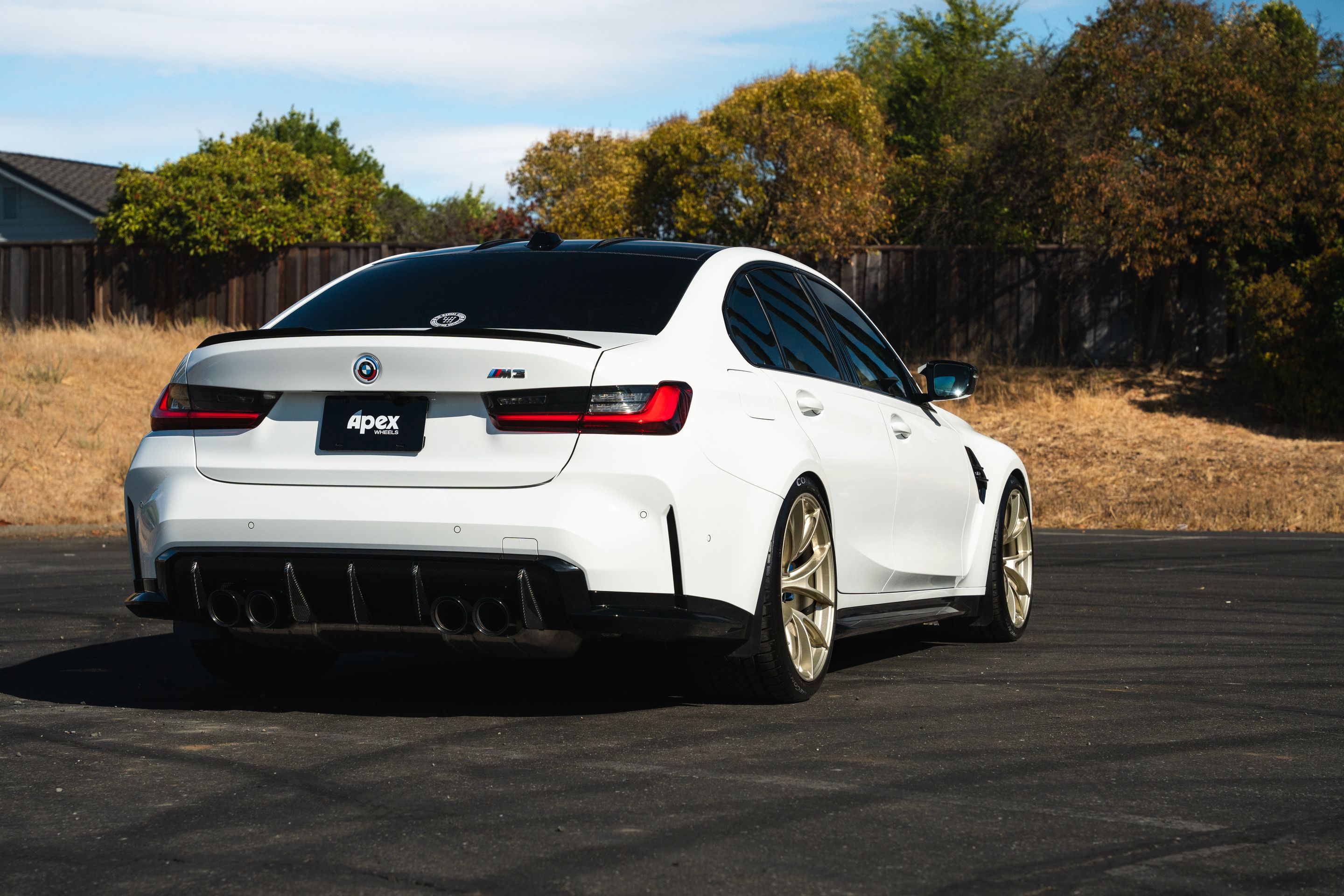 White BMW G80 M3 with 20" VS-5RS Apex wheels in Motorsport Gold