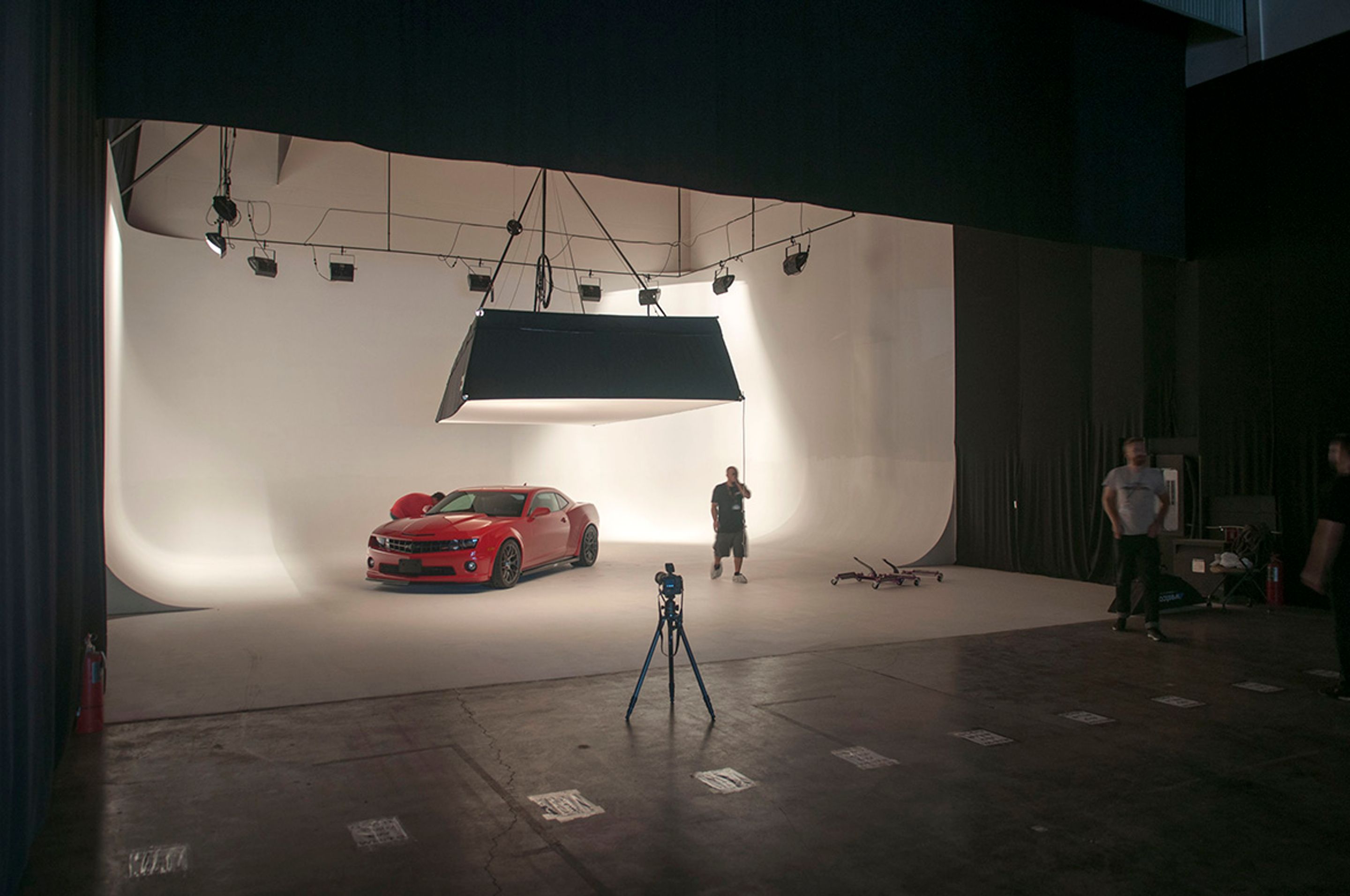 Black Chevrolet 6th Gen Camaro SS with 19" ARC-8 Apex wheels in Satin Black