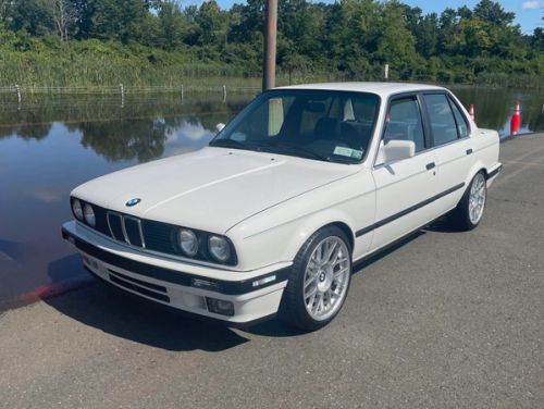 White BMW 3 Series - ARC-8 in Race Silver