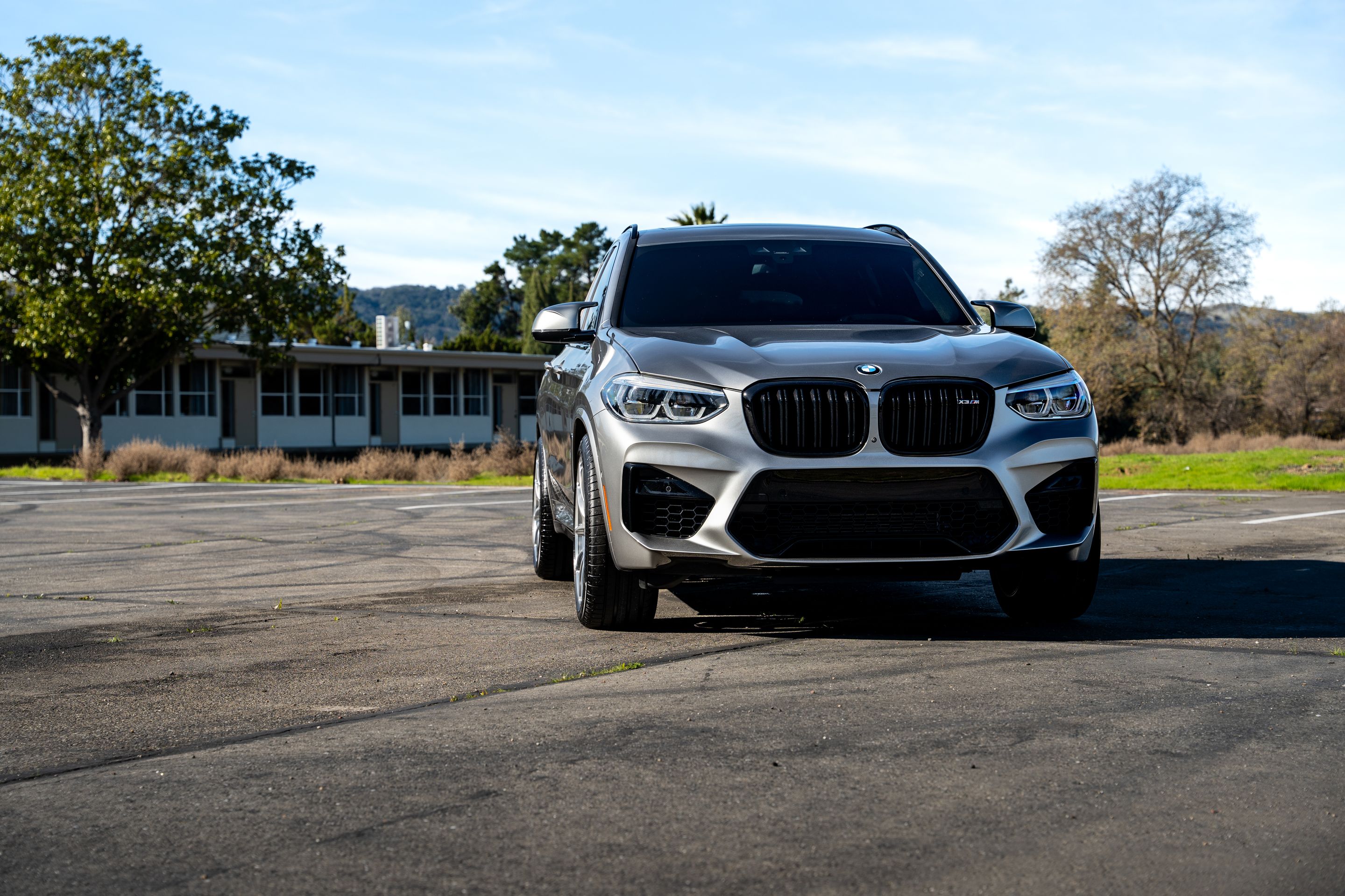 Silver BMW F97 X3M with 21" VS-5RX Apex wheels in Brushed Clear