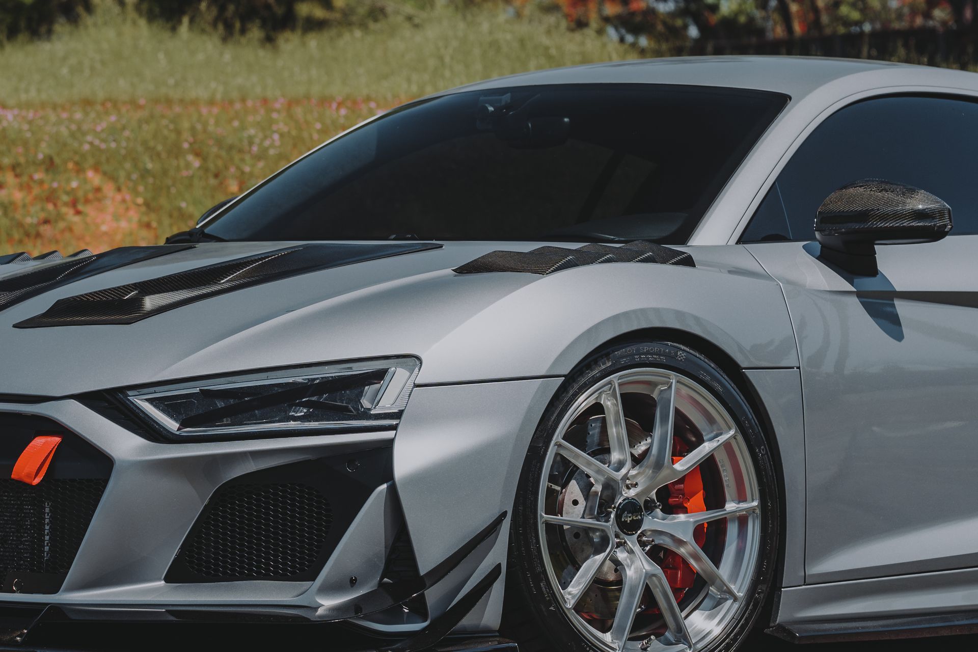 Audi Gen 2 R8 with 19