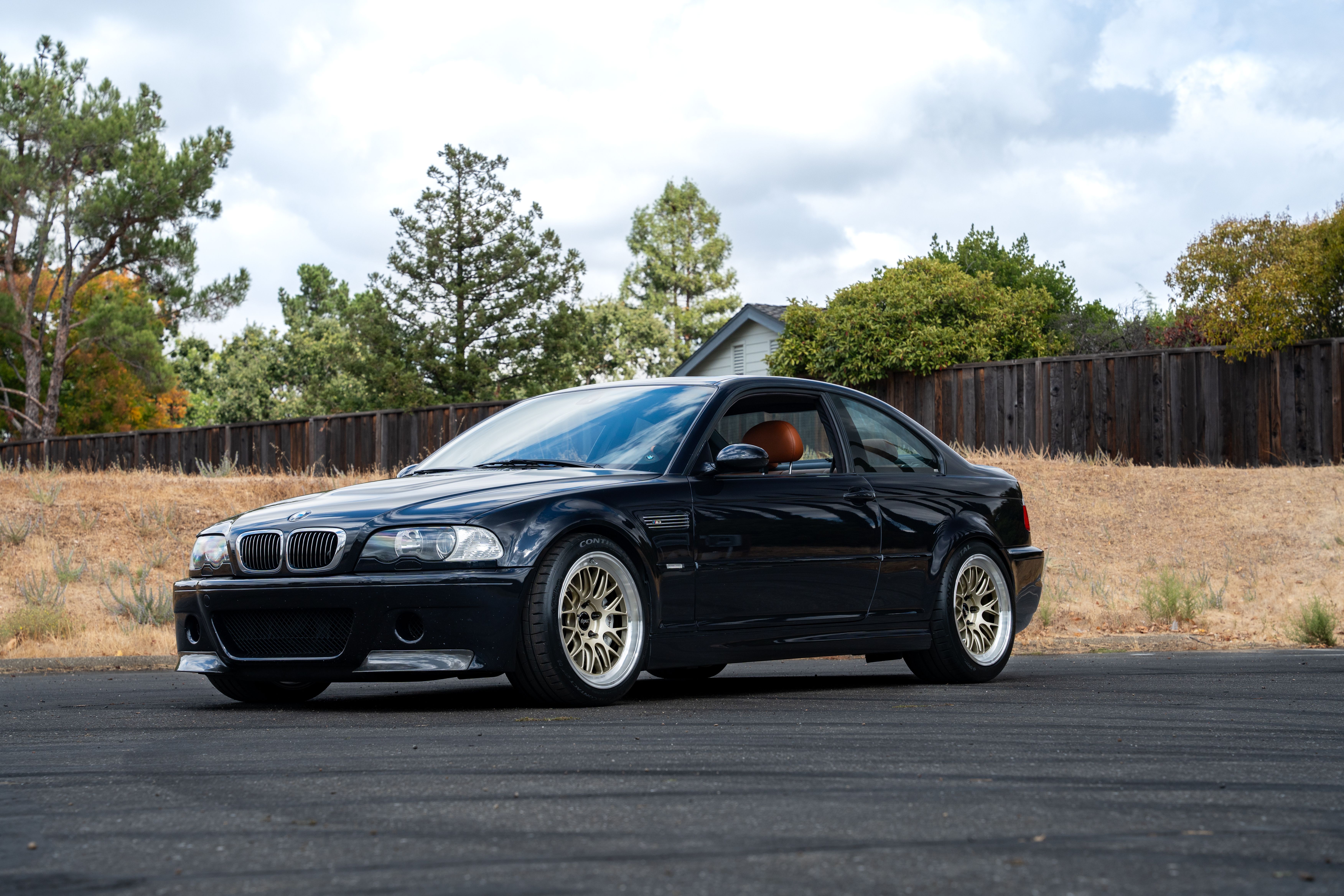 Black BMW M3 - ML-10RT in Machined Lip Gloss Motorsport Gold