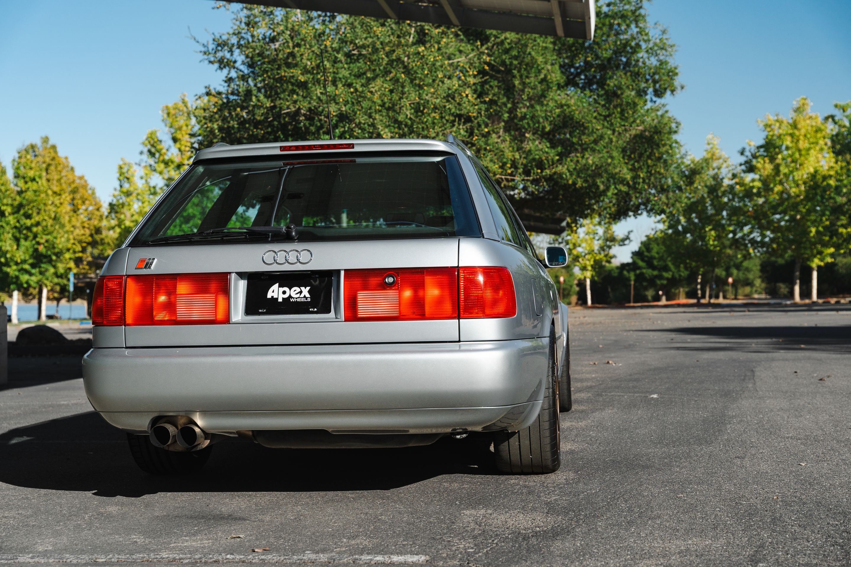 Silver Audi C4 S6 Avant/Wagon with 18" VS-5 Apex wheels in Satin Bronze