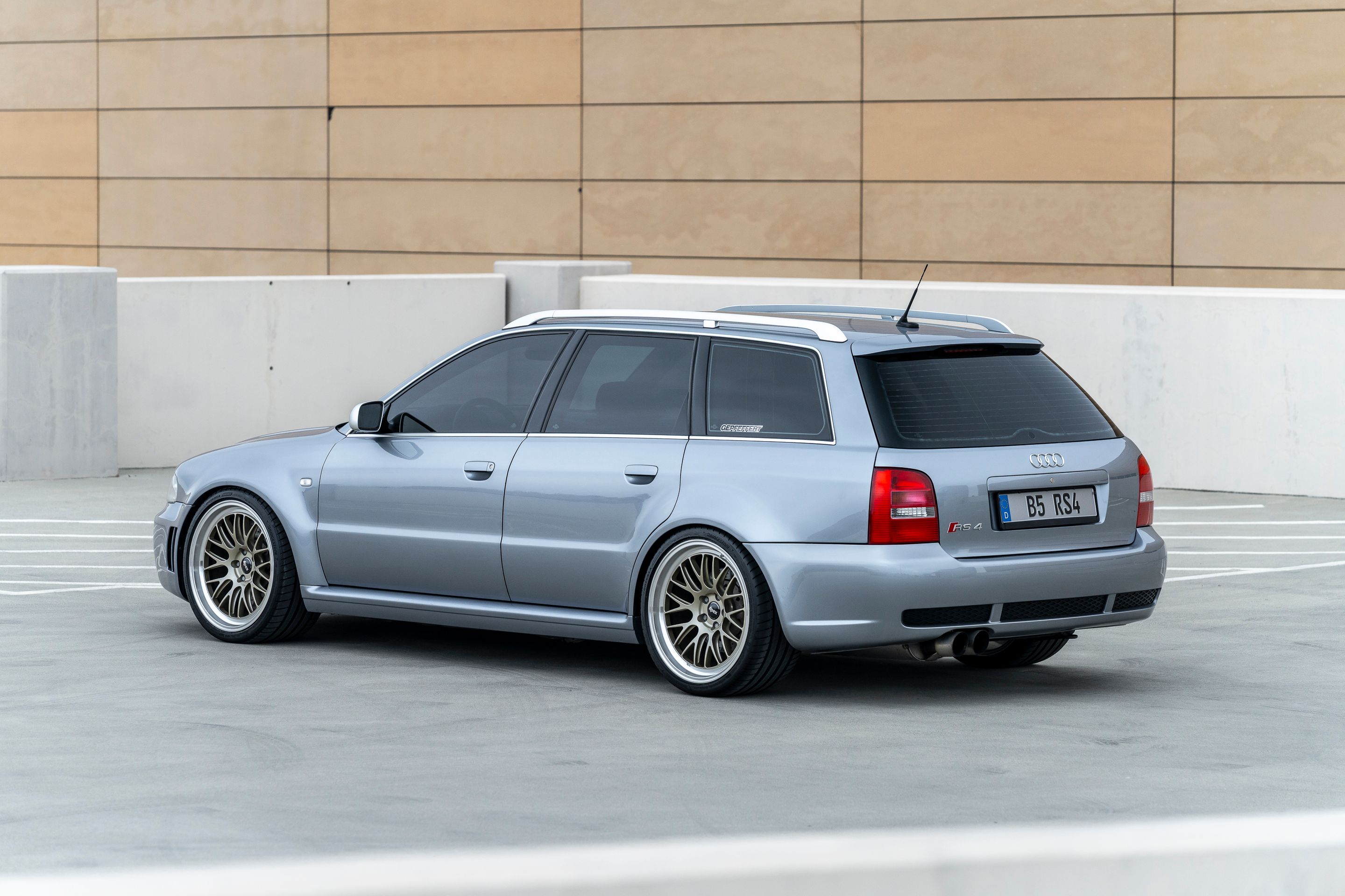 Silver Audi B5 RS 4 Avant/Wagon with 19" ML-10RT Apex wheels in Machined Lip Gloss Motorsport Gold