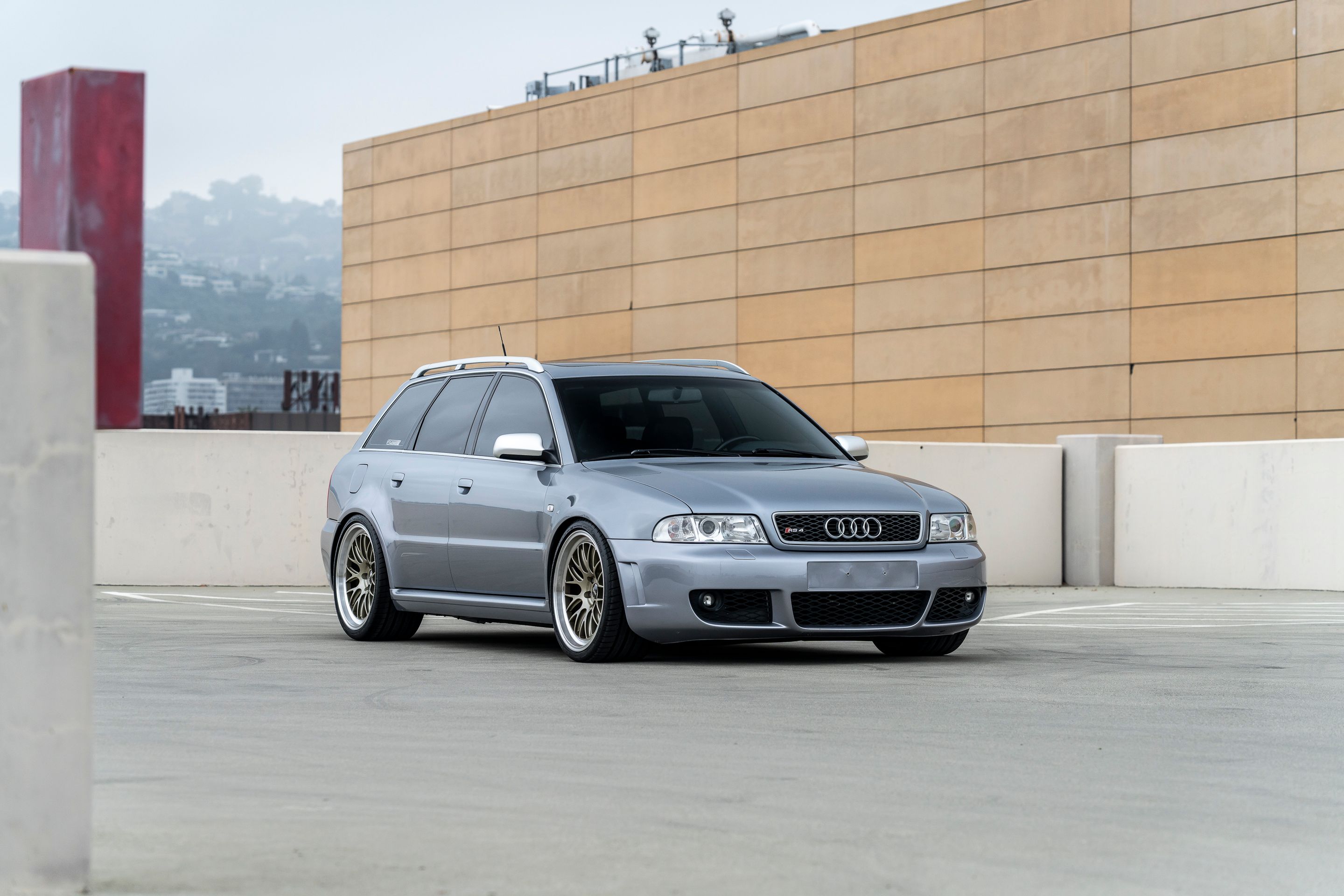 Silver Audi B5 RS 4 Avant/Wagon with 19" ML-10RT Apex wheels in Machined Lip Gloss Motorsport Gold