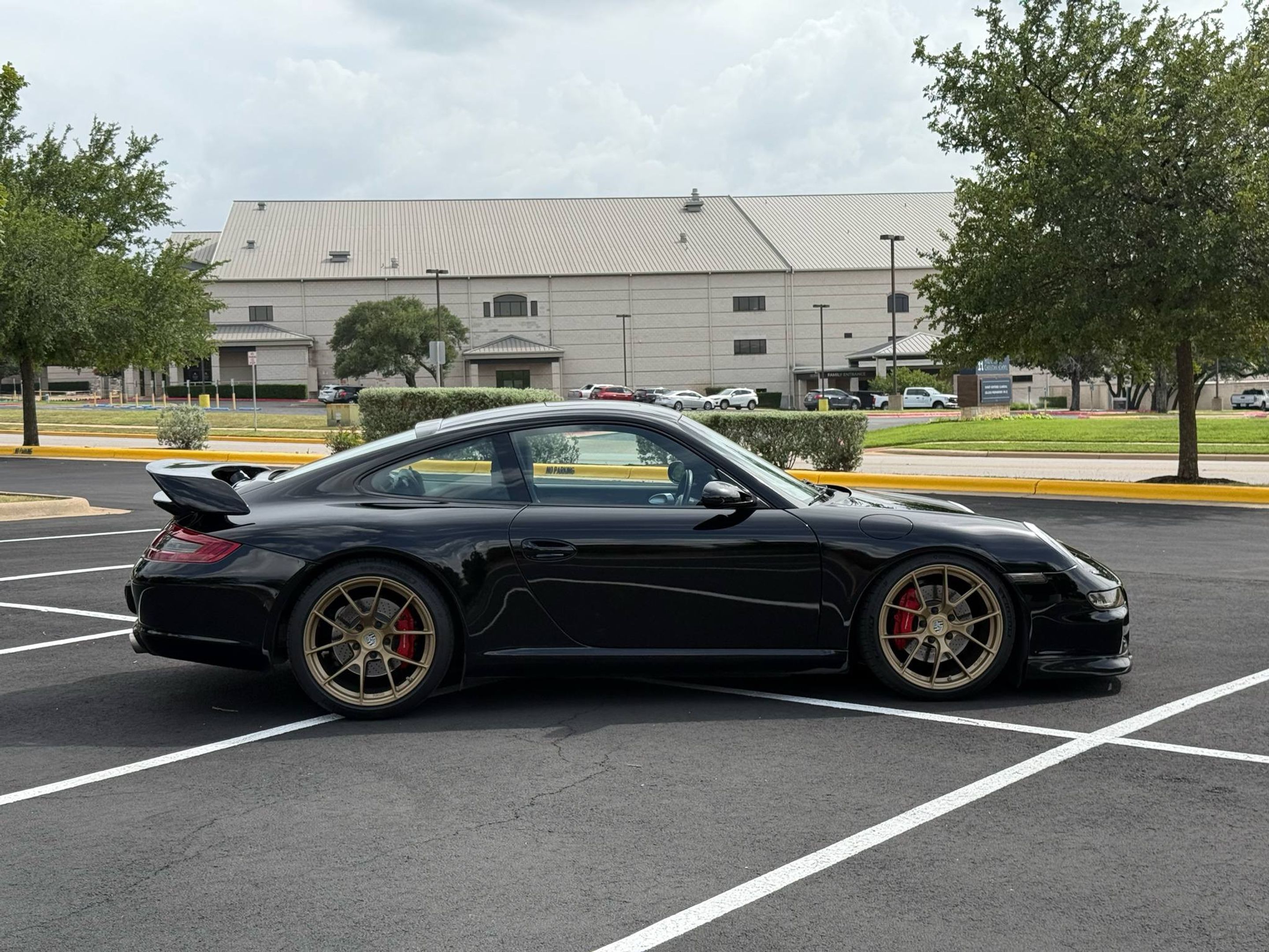 Black Porsche 911 997 Carrera S with 19" VS-5RS Apex wheels in Custom Finish
