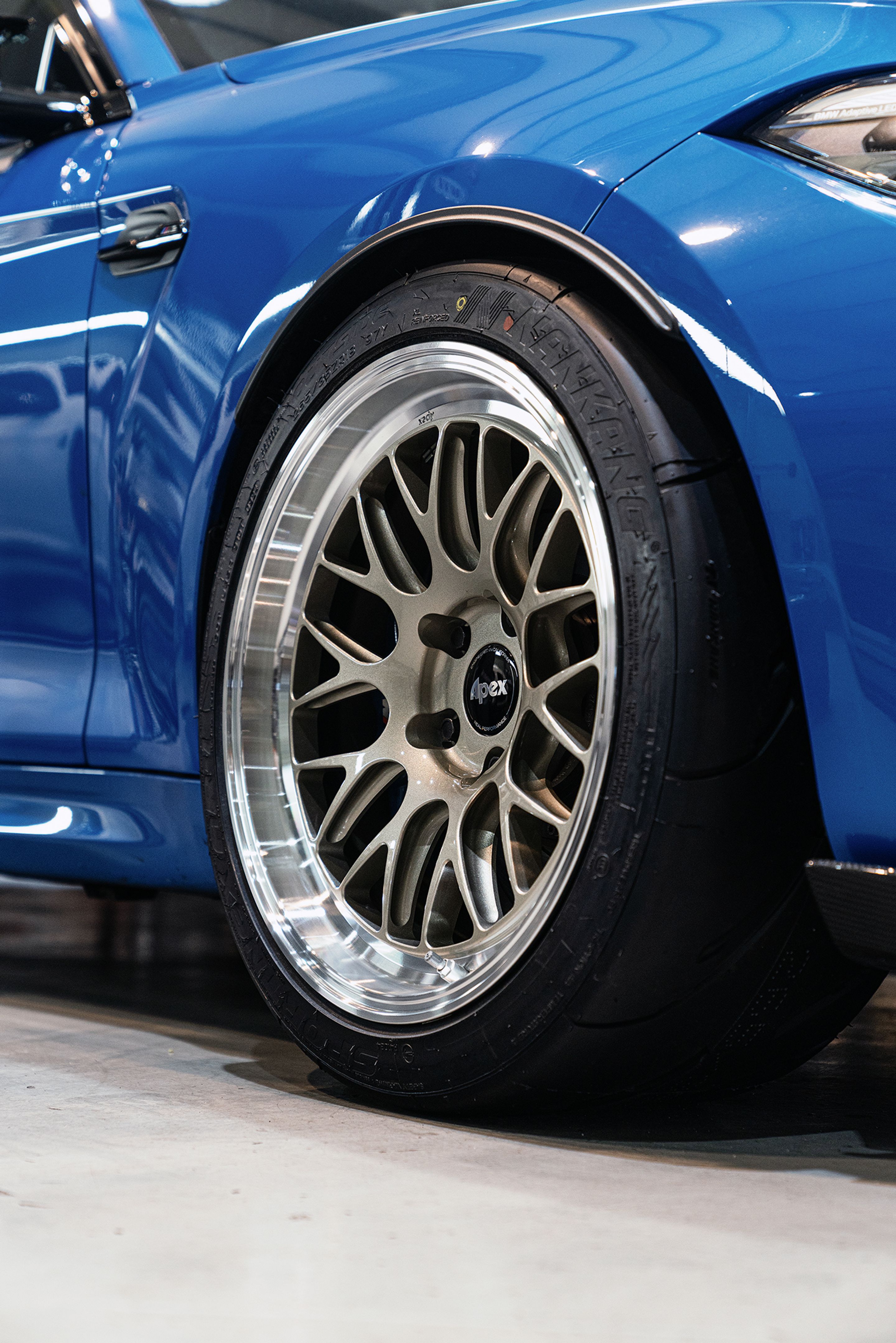 Blue BMW F87 M2 with 18" ML-10RT Apex wheels in Machined Lip Gloss Motorsport Gold