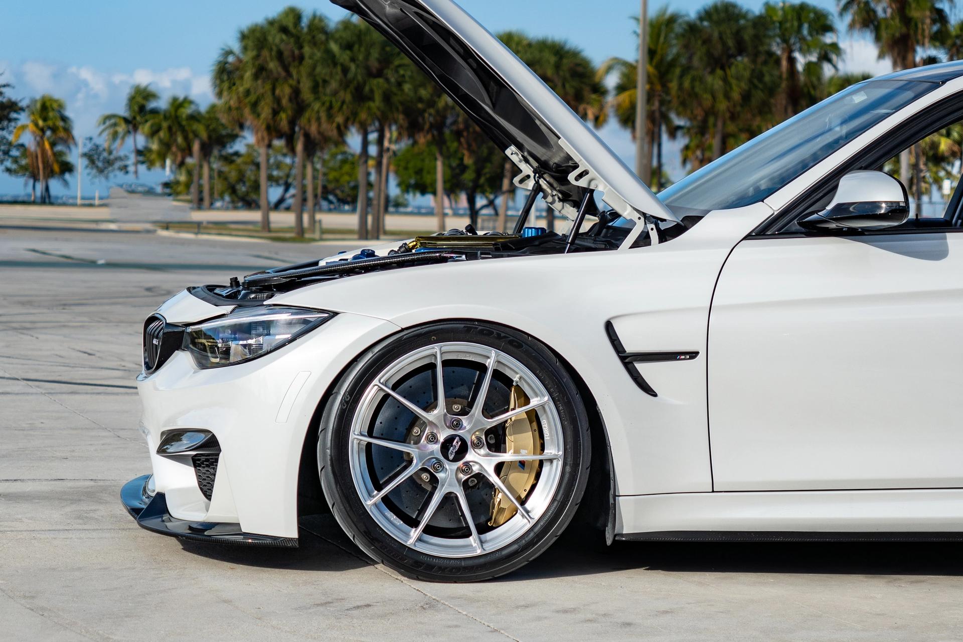 BMW F80 M3 with 19" VS-5RS in Brushed Clear