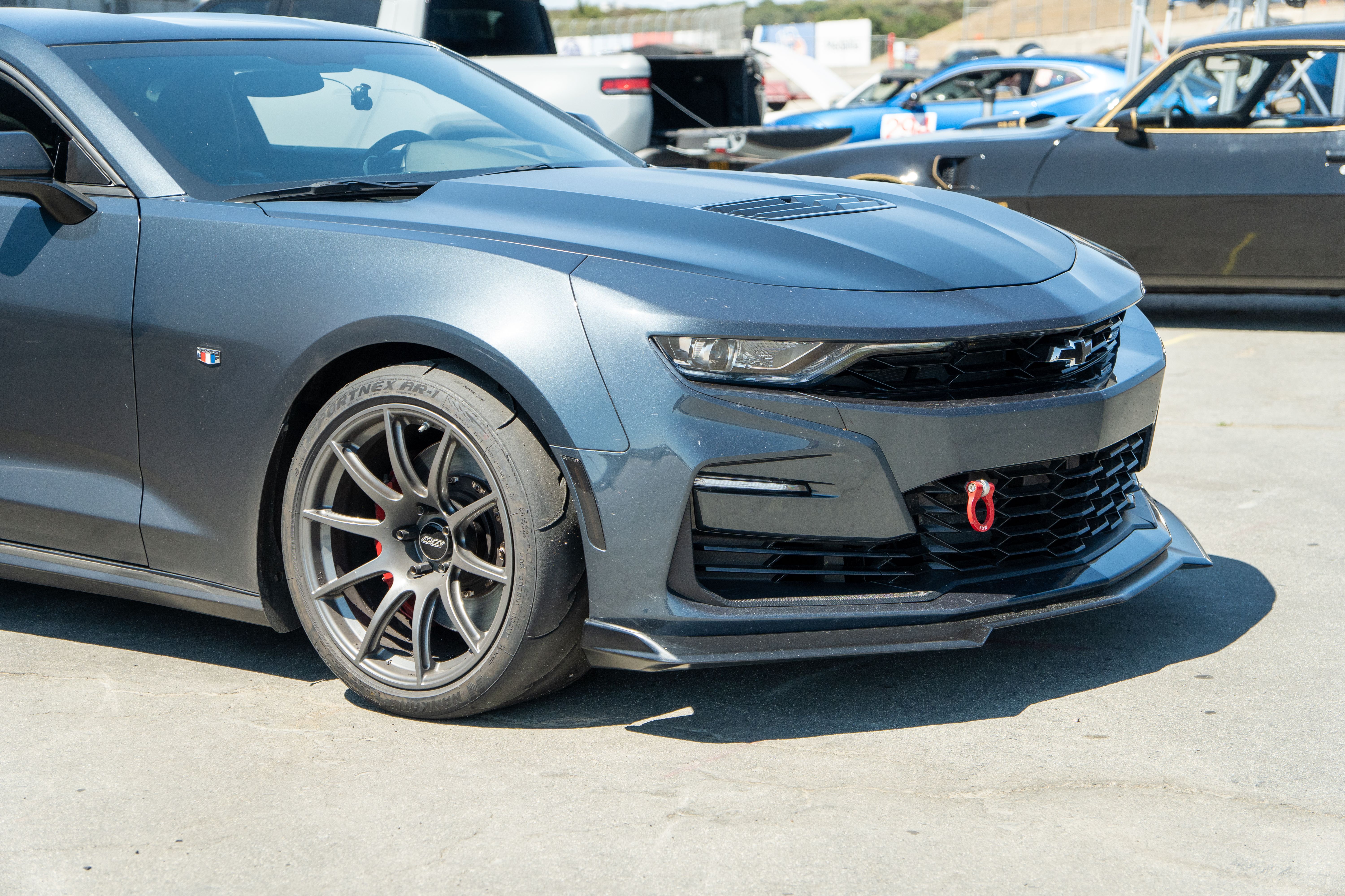 Chevrolet 6th Gen Camaro SS 1LE with 19