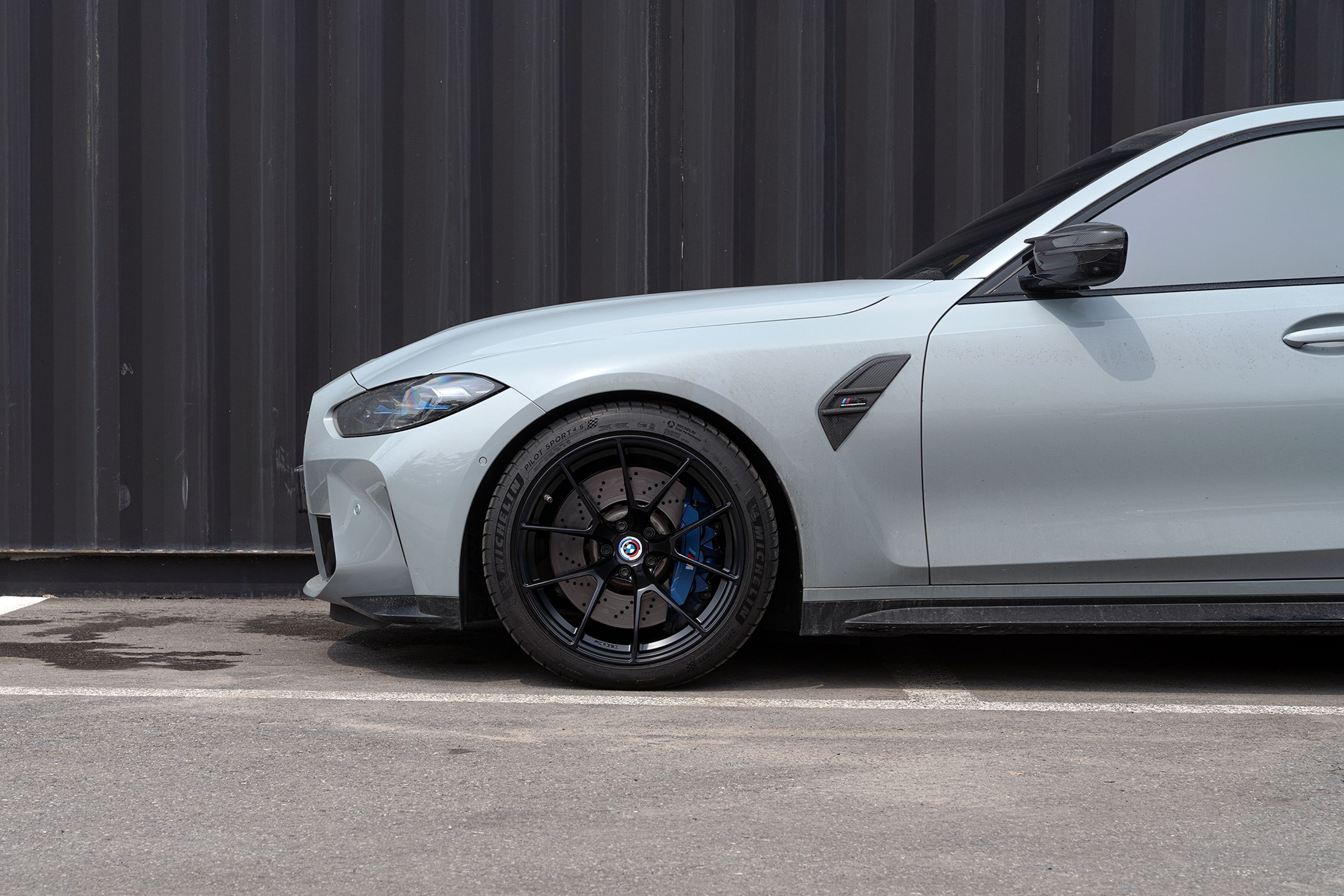 Grey BMW G80 M3 with 19"/20" VS-5RS Apex wheels in Satin Black