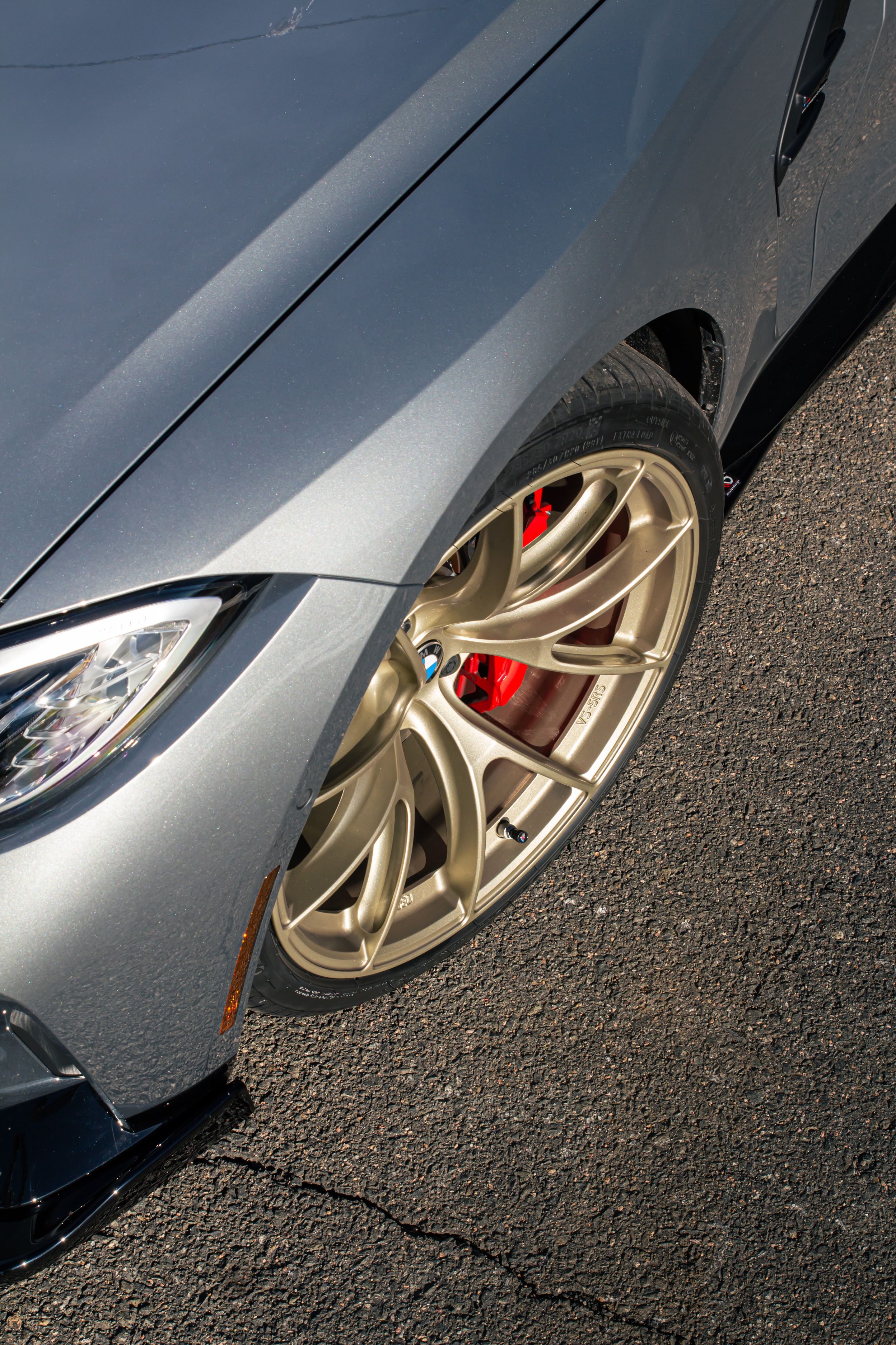 Grey BMW G82 Coupe M4 with 20" VS-5RS Apex wheels in Motorsport Gold