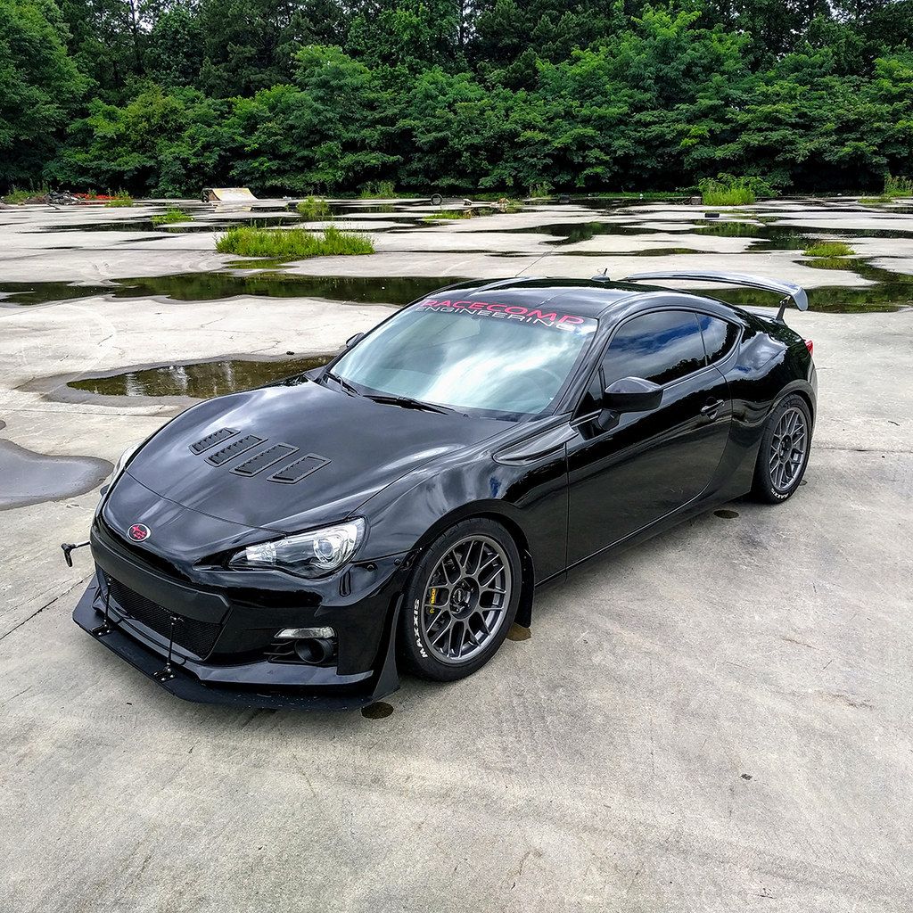 Black Subaru ZC6 / Gen 1 BRZ with 17" ARC-8 Apex wheels in Anthracite