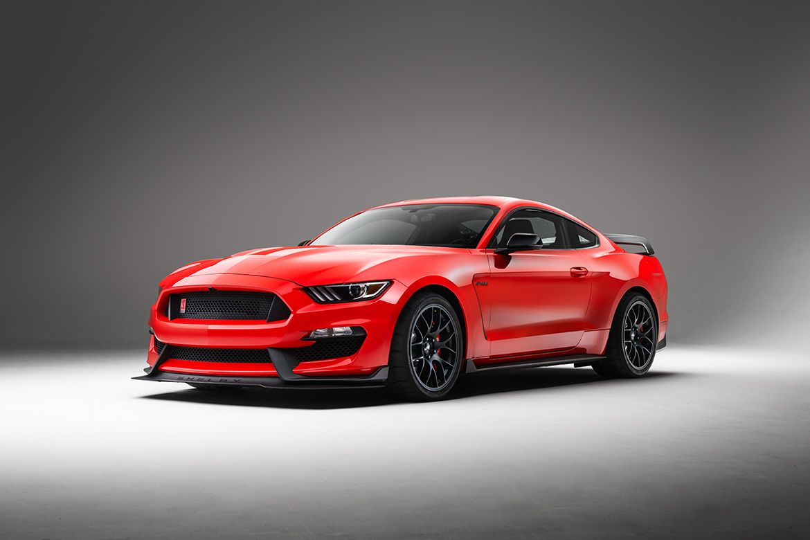 Black Chevrolet 6th Gen Camaro SS with 19" ARC-8 Apex wheels in Satin Black