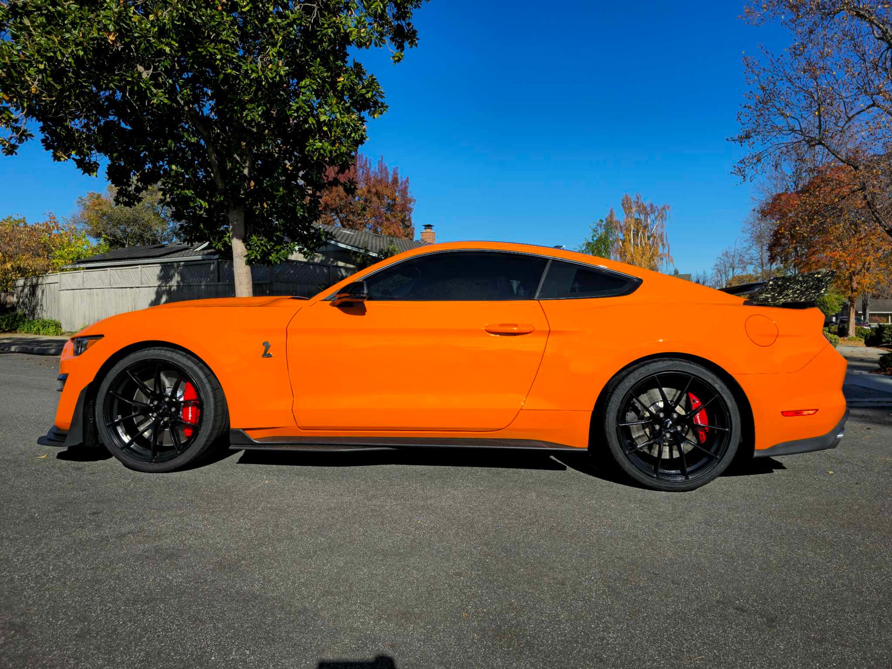 Orange Ford S550 Mustang GT500 with 20" VS-5RS Apex wheels in Satin Black