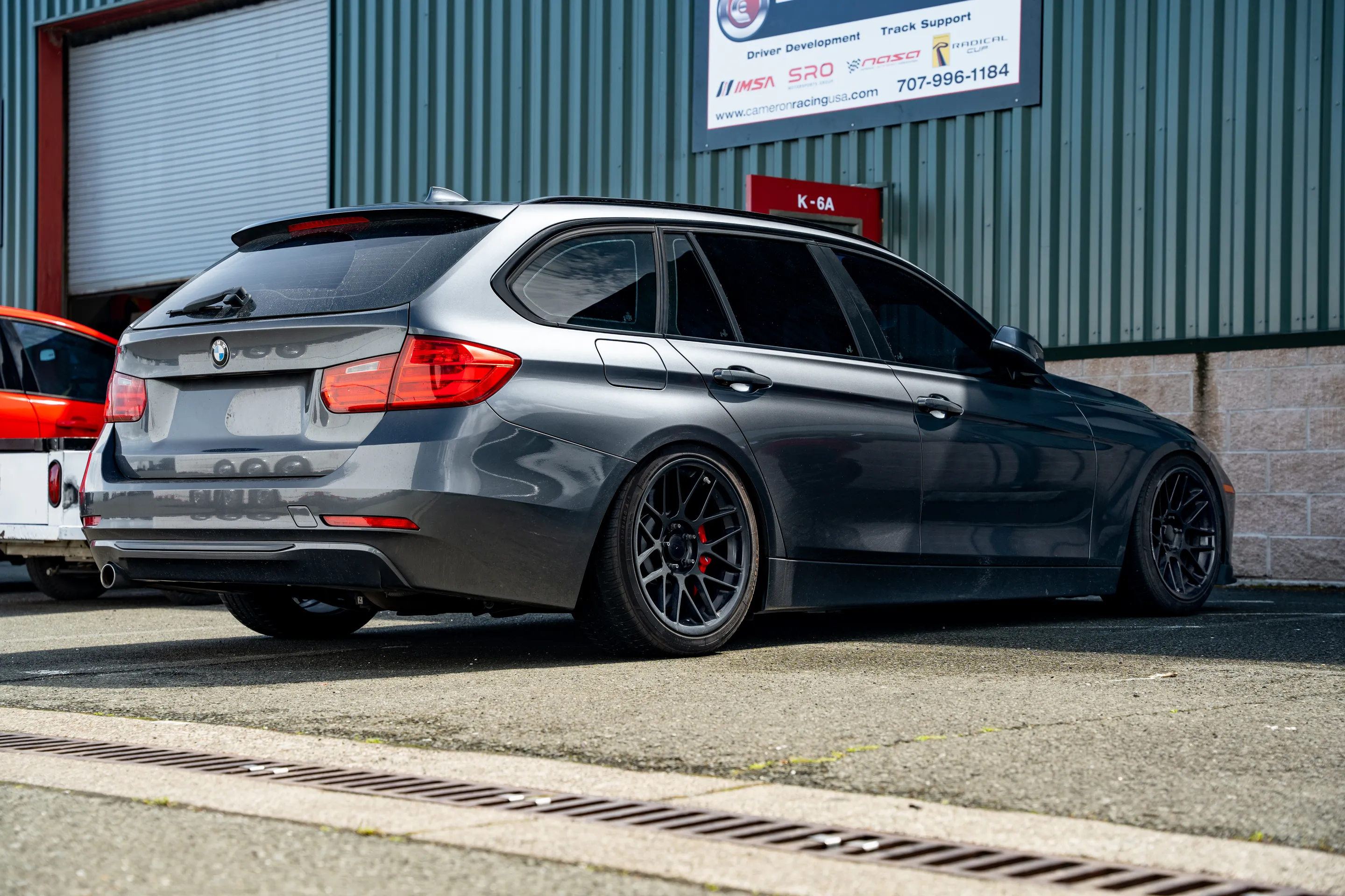BMW F31 Wagon 3 Series with 18