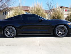 Black Ford Mustang - EC-7 in Anthracite