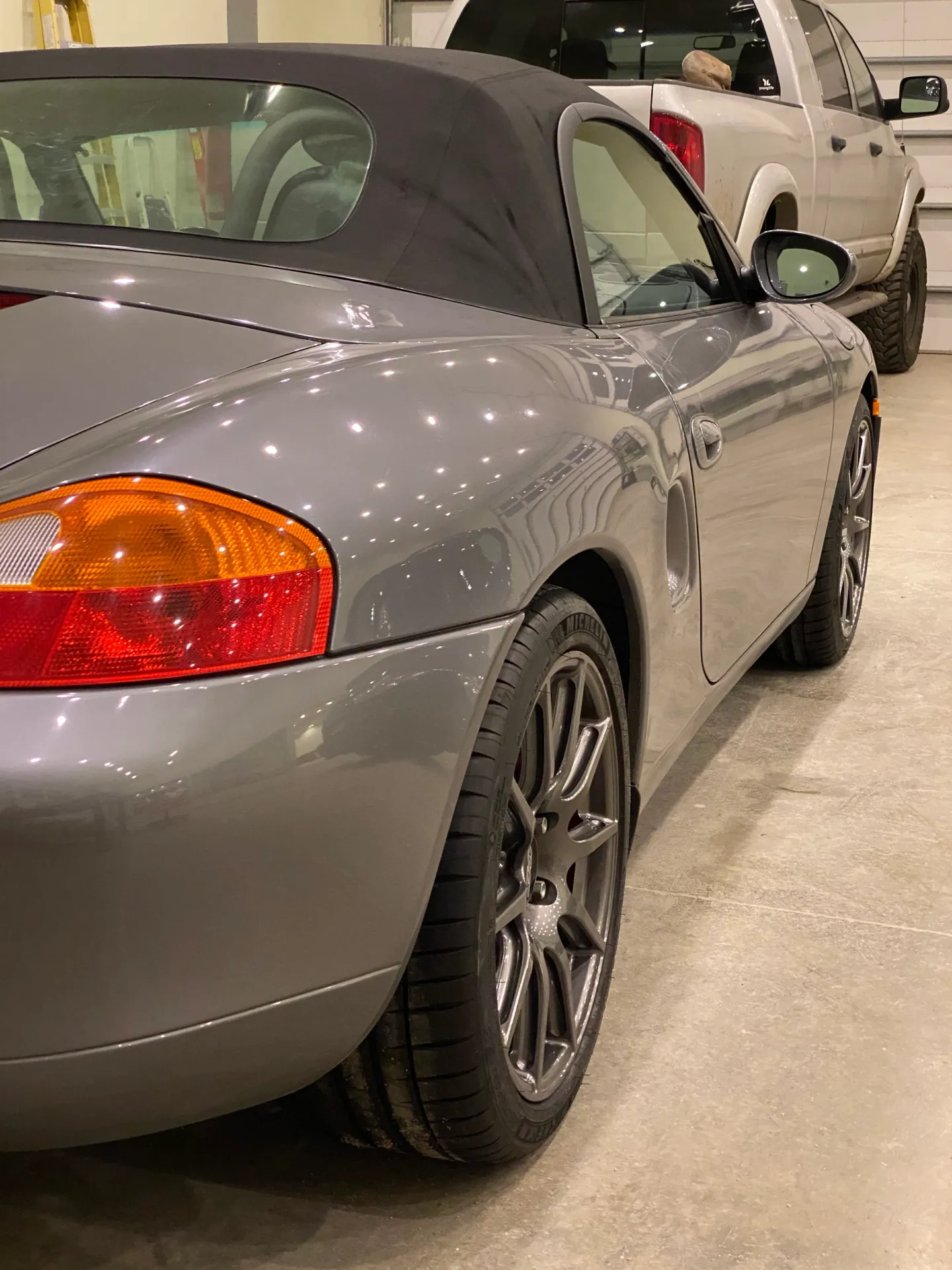 Porsche 986 Boxster with 18