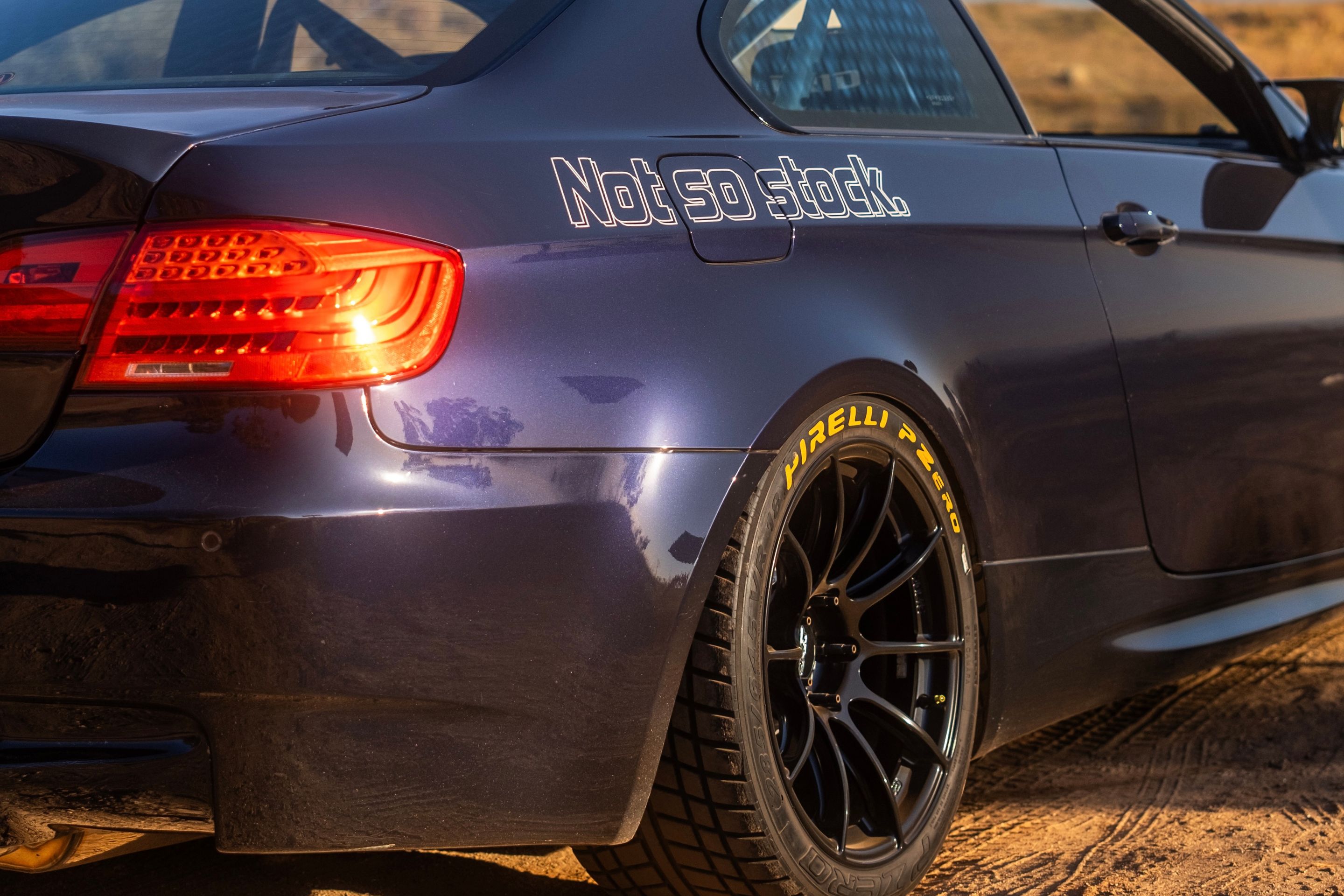 Blue BMW E92 Coupe M3 with 18" SM-10RS Apex wheels in Satin Black