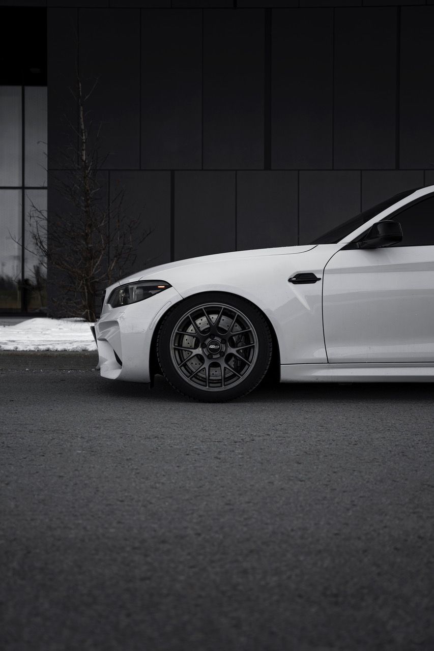 White BMW F87 M2 with 18" EC-7 Apex wheels in Anthracite