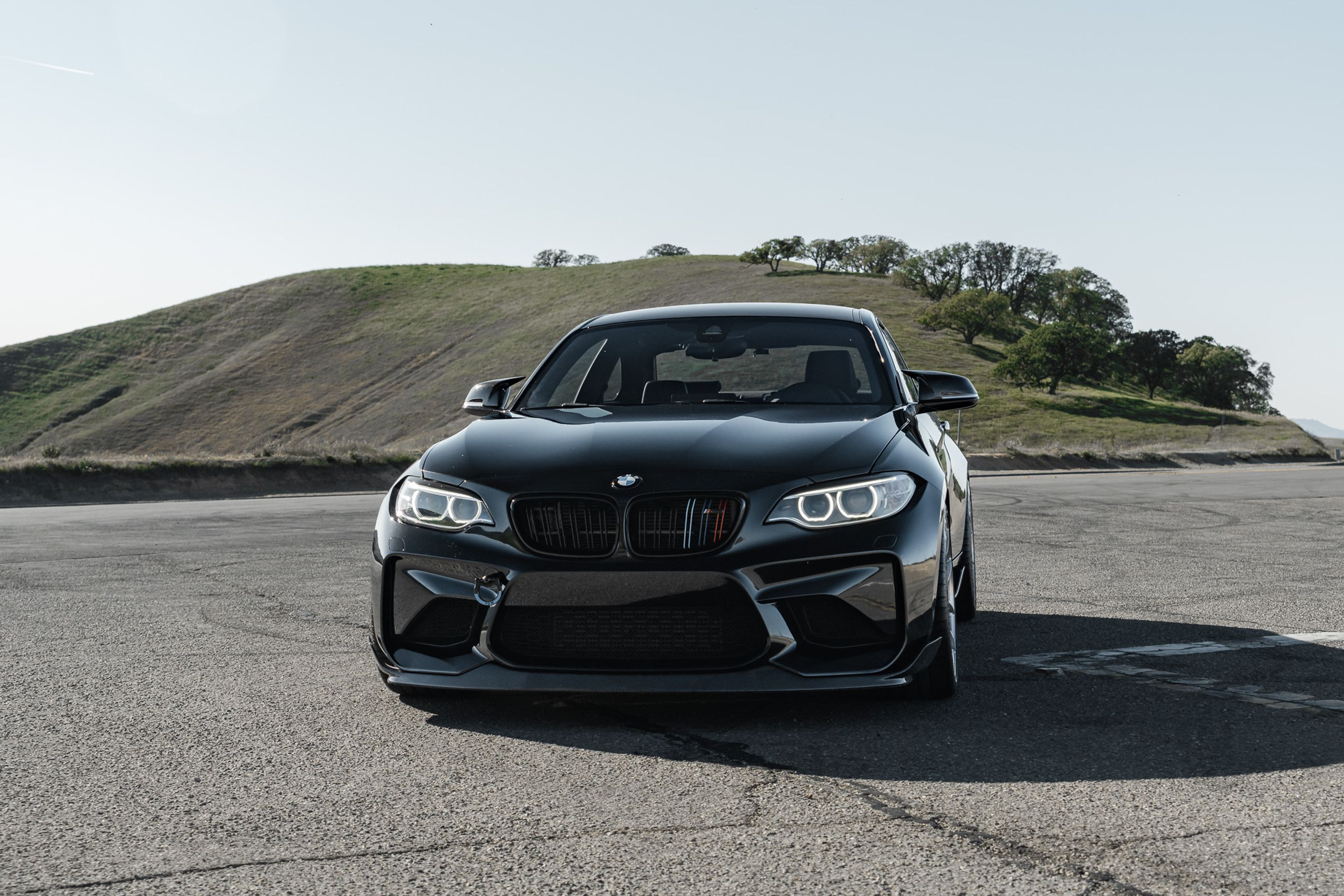 Black BMW F87 M2 with 19" VS-5RS Apex wheels in Brushed Clear