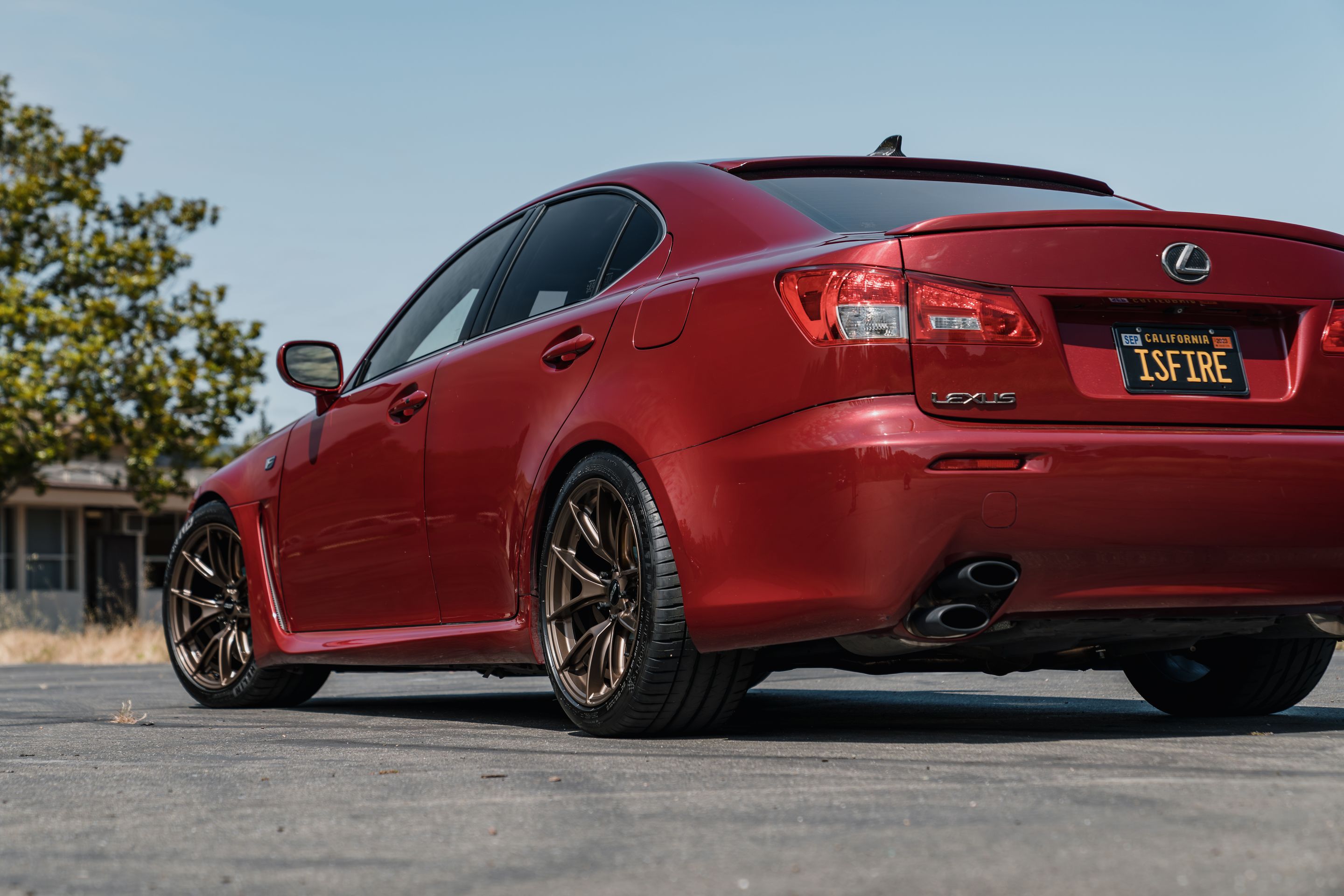 Red Lexus USE20 IS-F with 18" VS-5RS Apex wheels in Satin Bronze