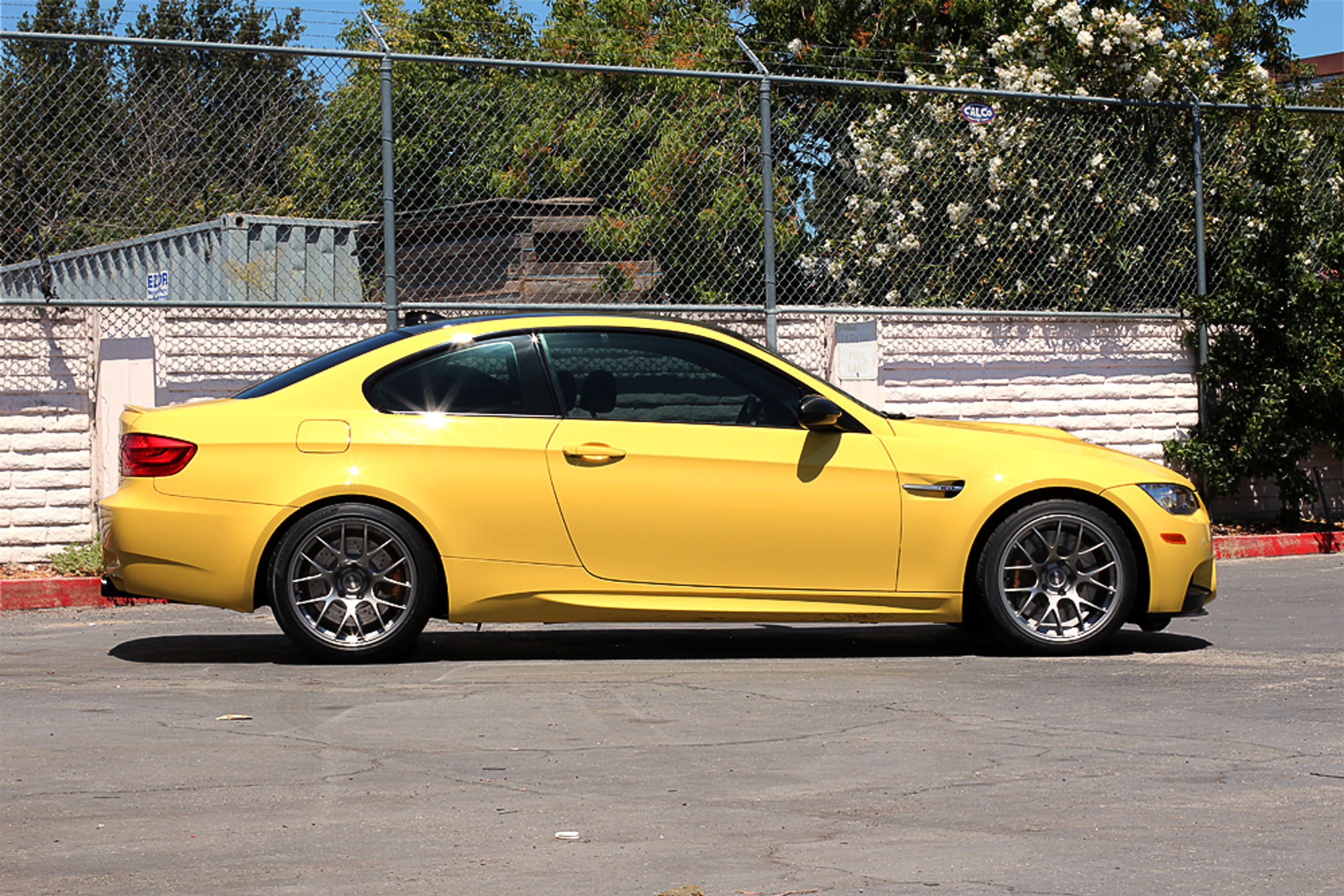Yellow BMW E92 Coupe M3 with 18" EC-7 Apex wheels in Anthracite