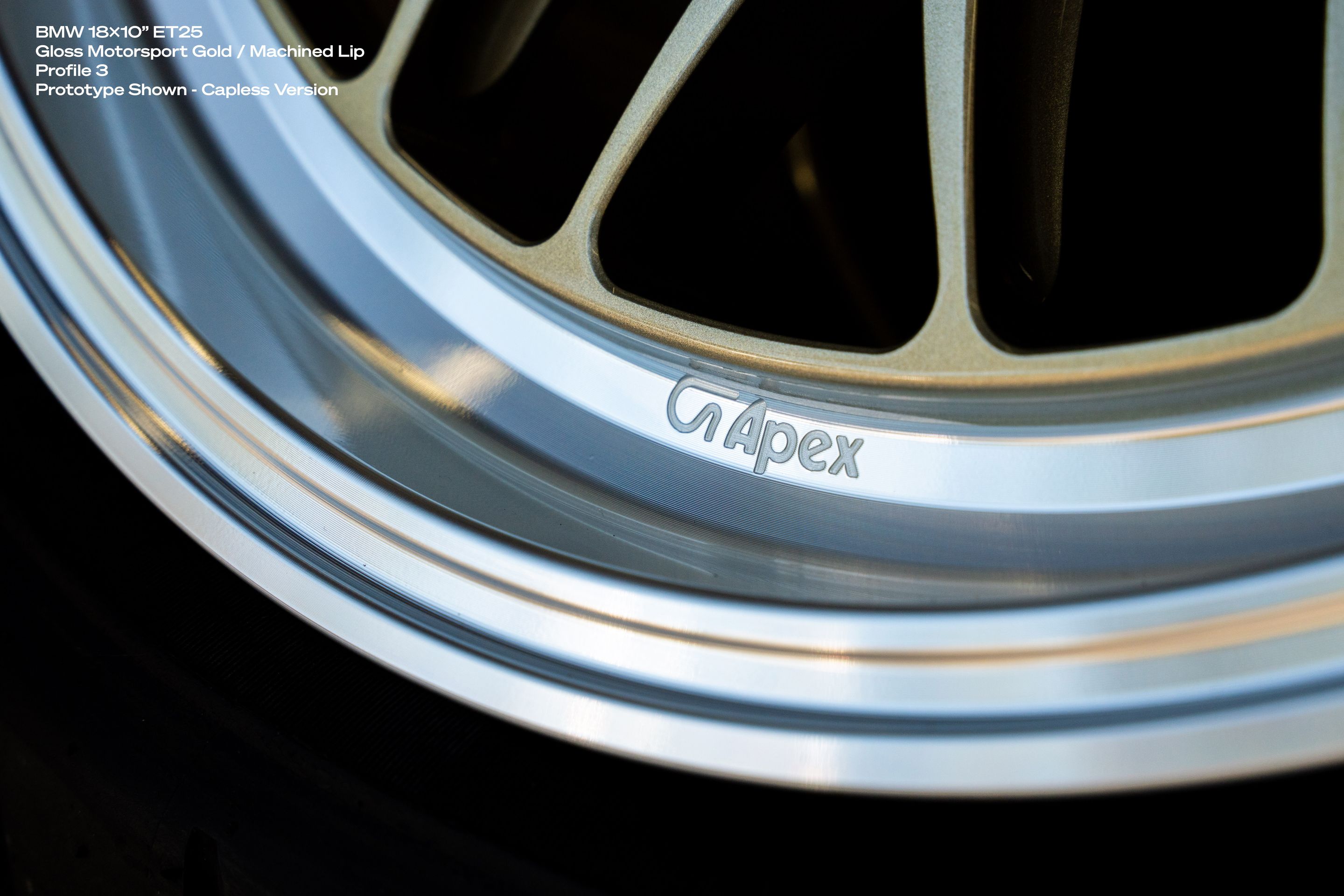 White BMW E92 Coupe M3 with 18" ML-10RT Apex wheels in Motorsport Gold