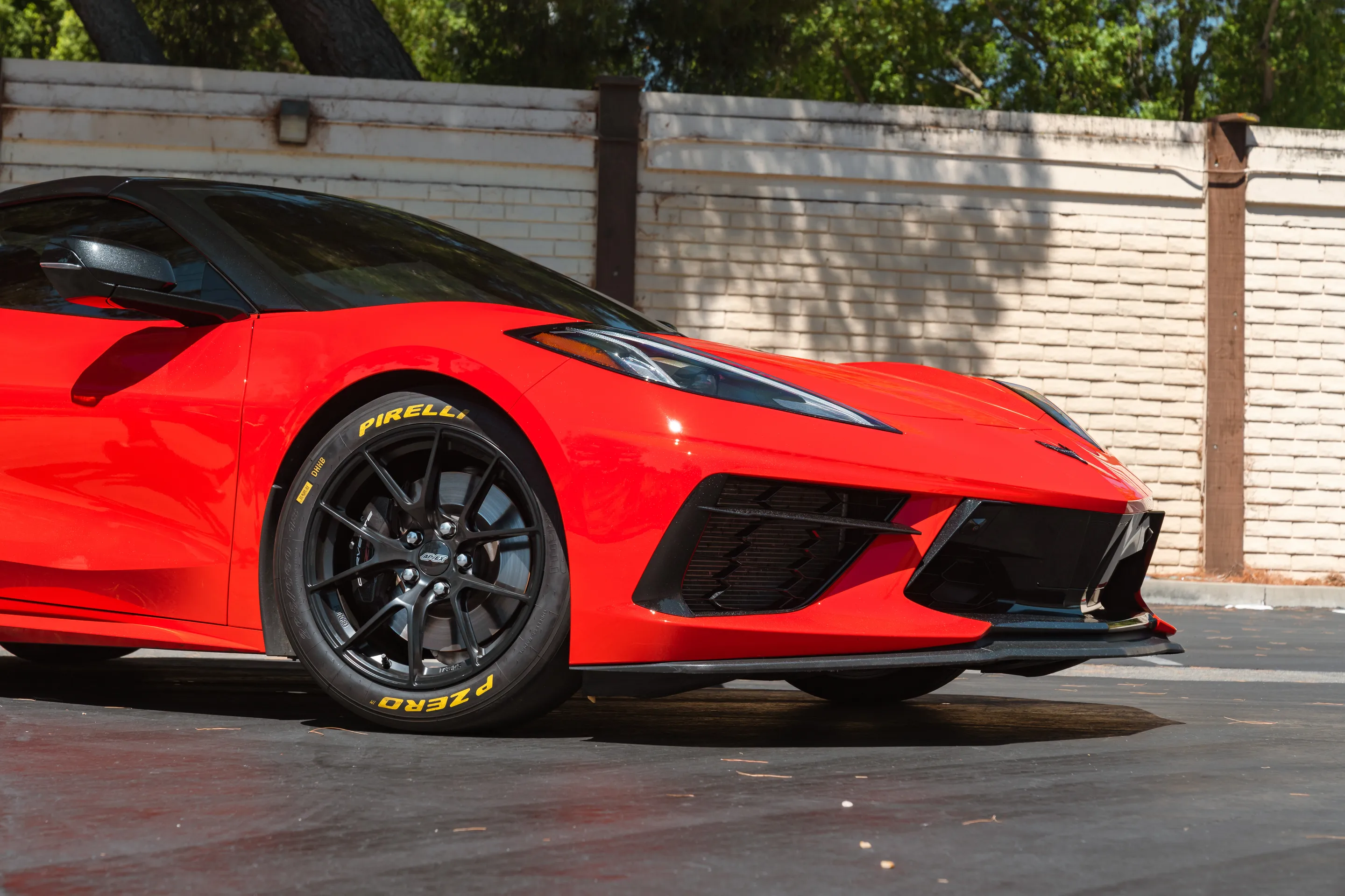 Red Chevrolet C8 Corvette Stingray/Z51 with 18" VS-5RS Apex wheels in Satin Black