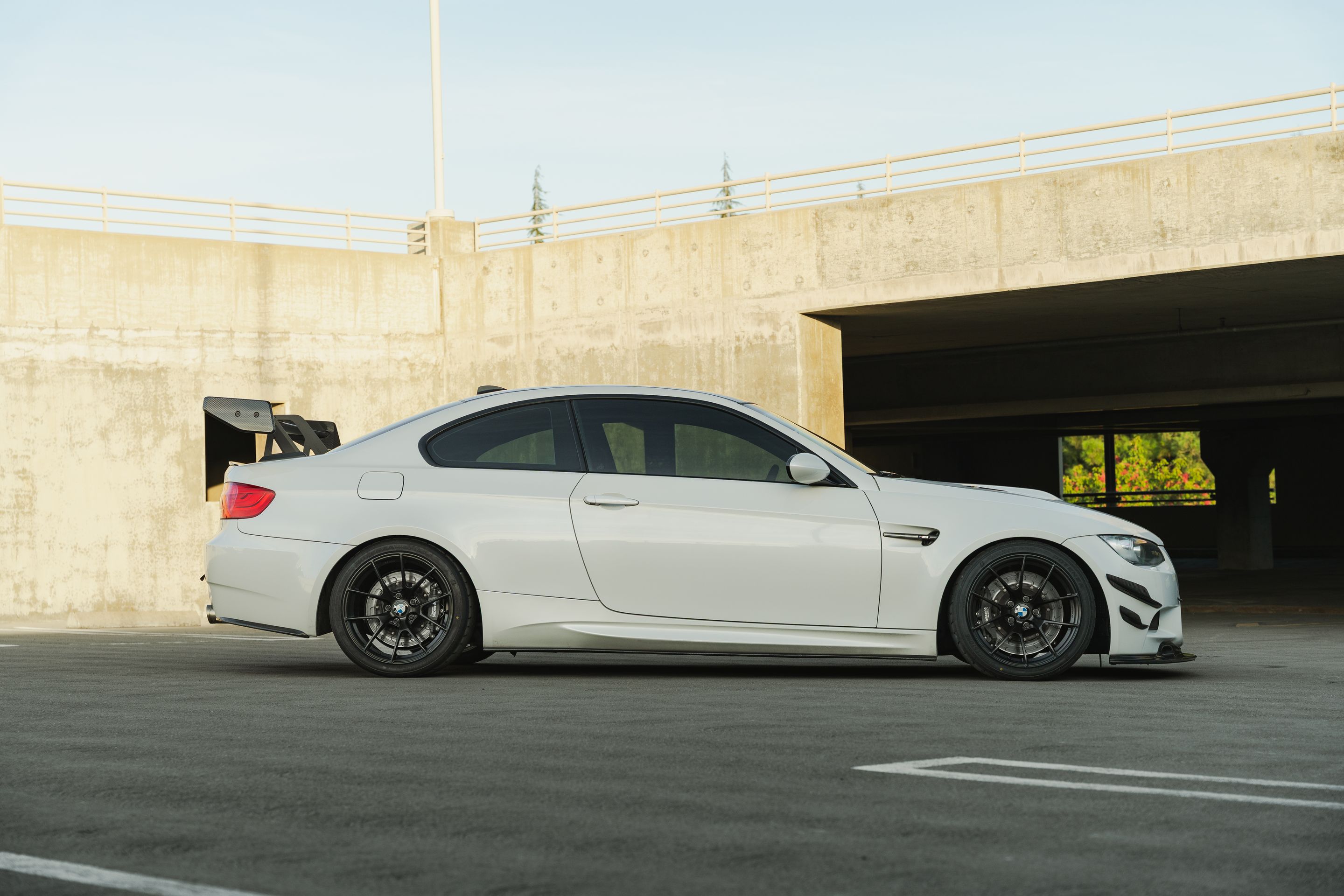 White BMW E92 Coupe M3 with 18" VS-5RS Apex wheels in Satin Black