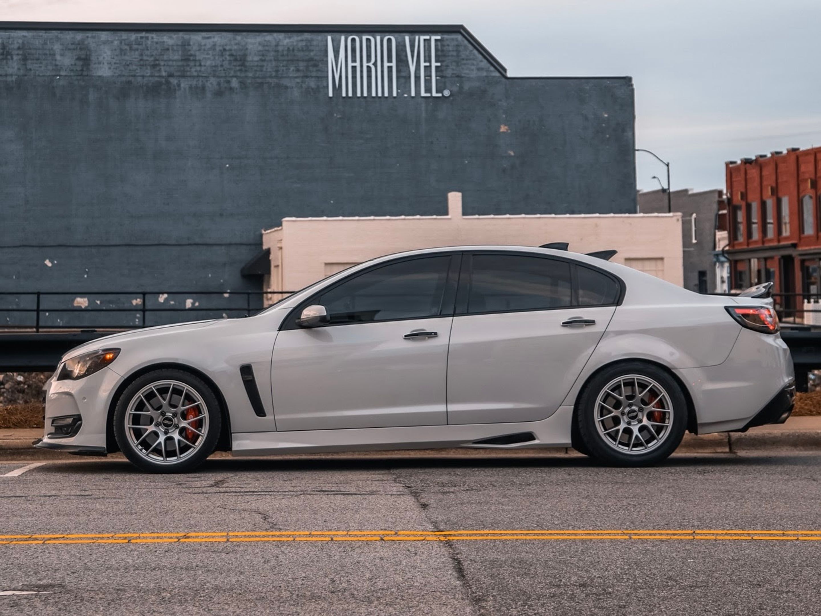 White Chevrolet SS with 19"/18" EC-7 Apex wheels in Race Silver